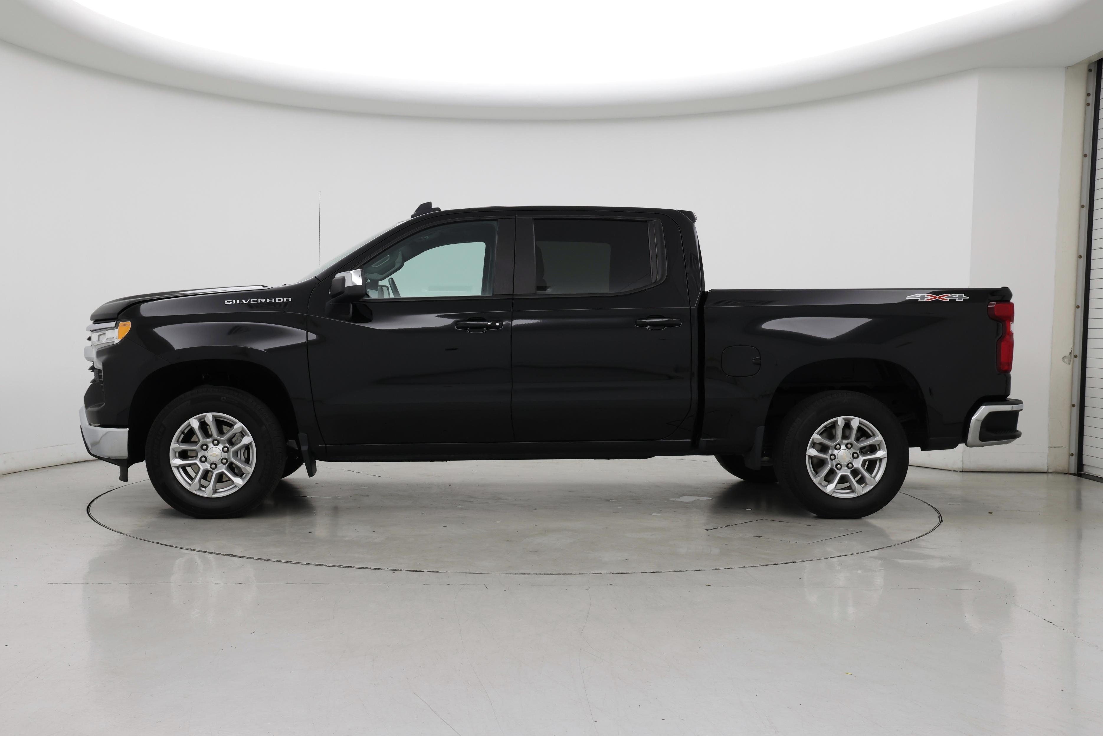 Thumbnail: 2022 Chevrolet Silverado 1500 - 3