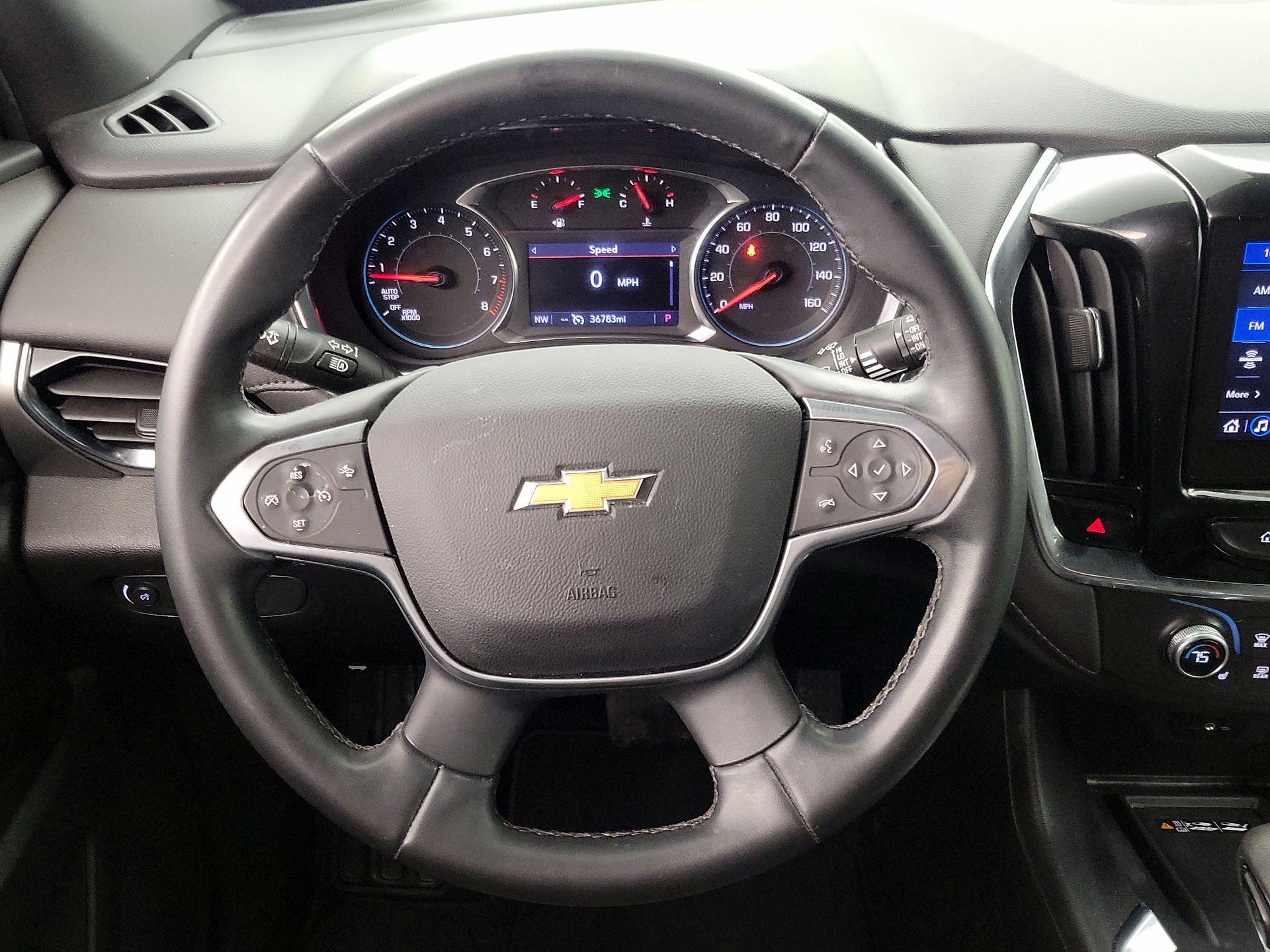 Thumbnail: 2023 Chevrolet Traverse - 10