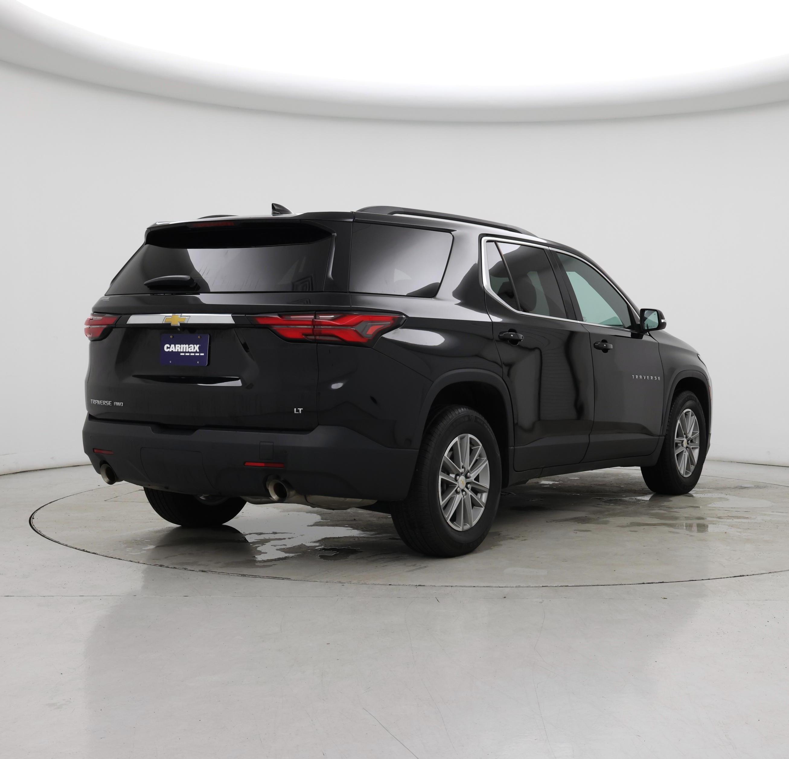 Thumbnail: 2023 Chevrolet Traverse - 8