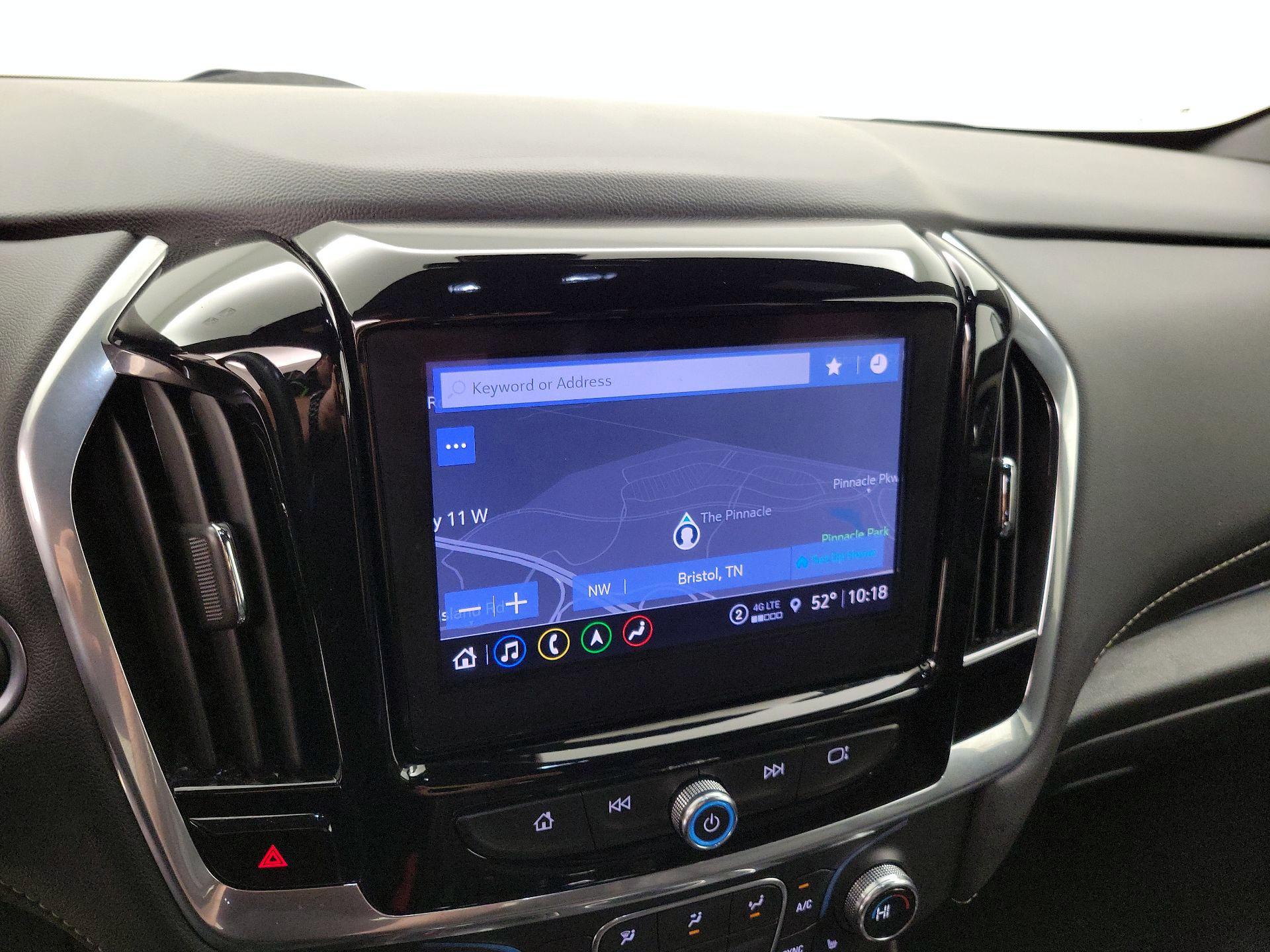 Thumbnail: 2022 Chevrolet Traverse - 14