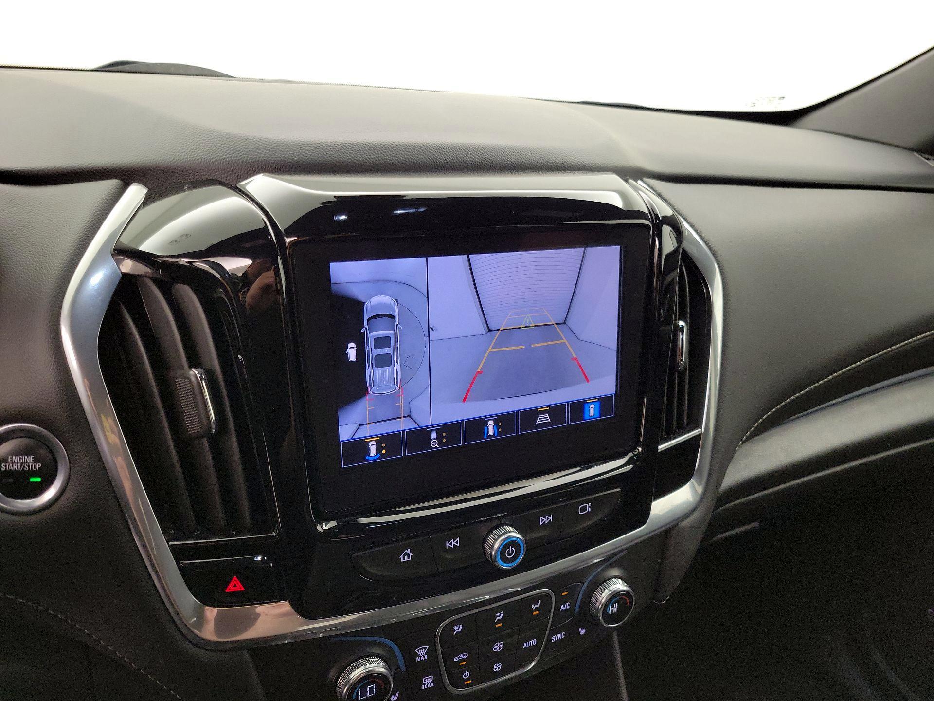 Thumbnail: 2022 Chevrolet Traverse - 15