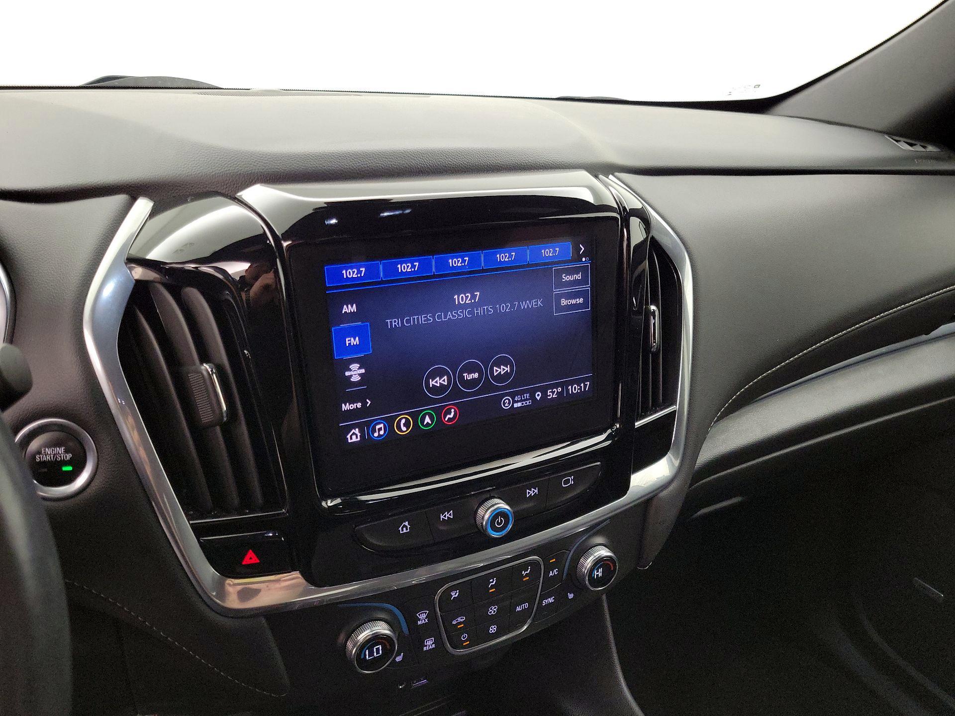 Thumbnail: 2022 Chevrolet Traverse - 16