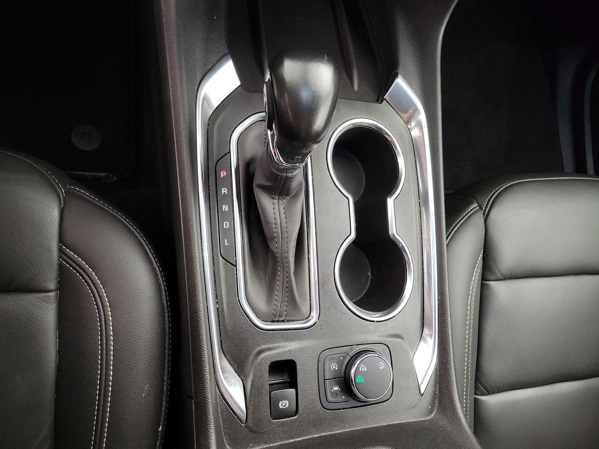 Thumbnail: 2022 Chevrolet Traverse - 18