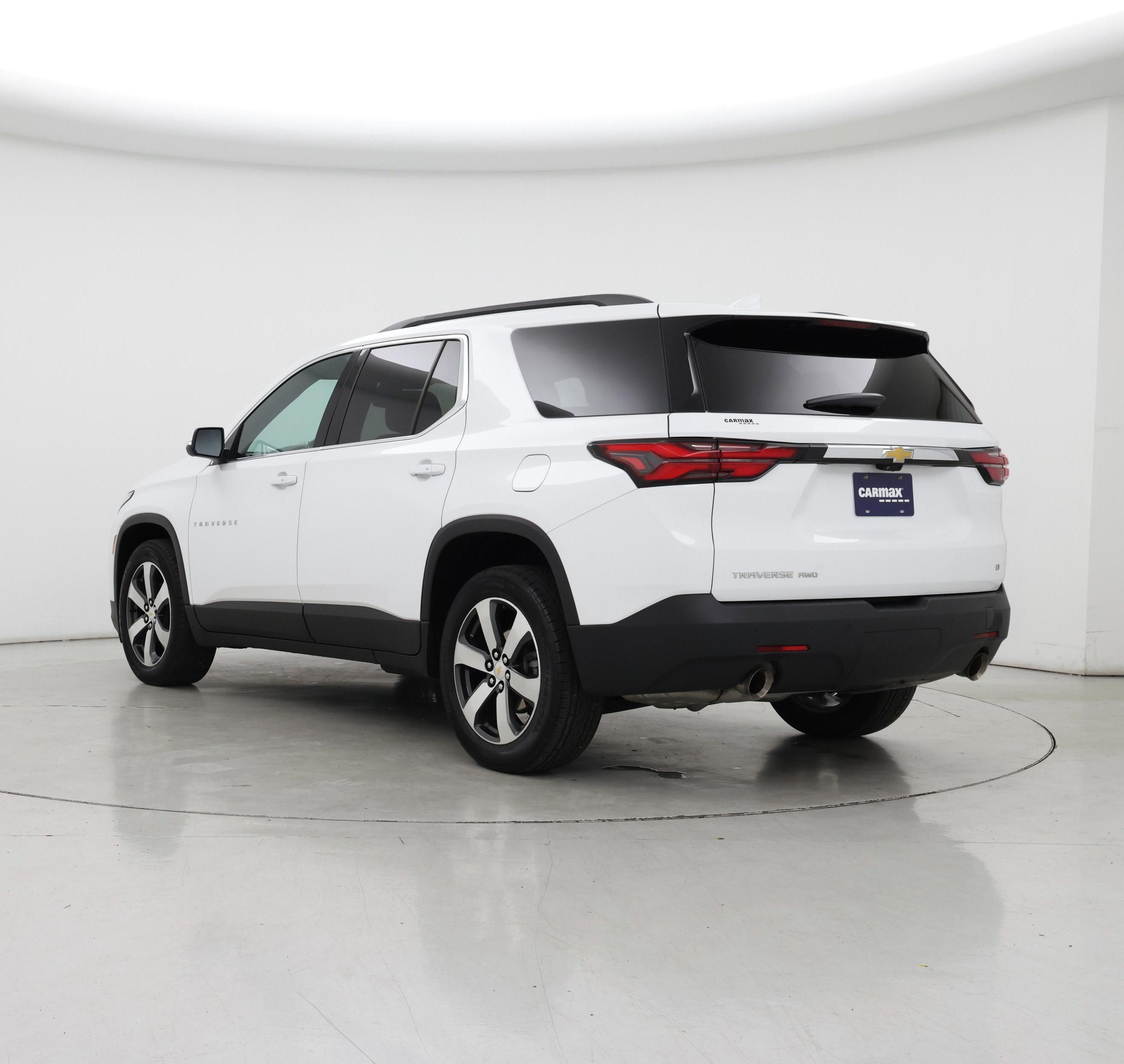 Thumbnail: 2022 Chevrolet Traverse - 2