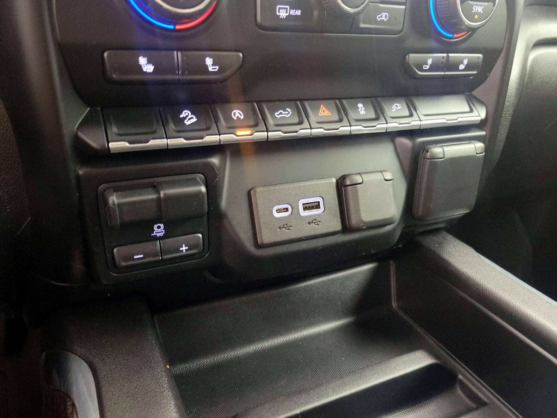 Thumbnail: 2020 Chevrolet Silverado 1500 - 18