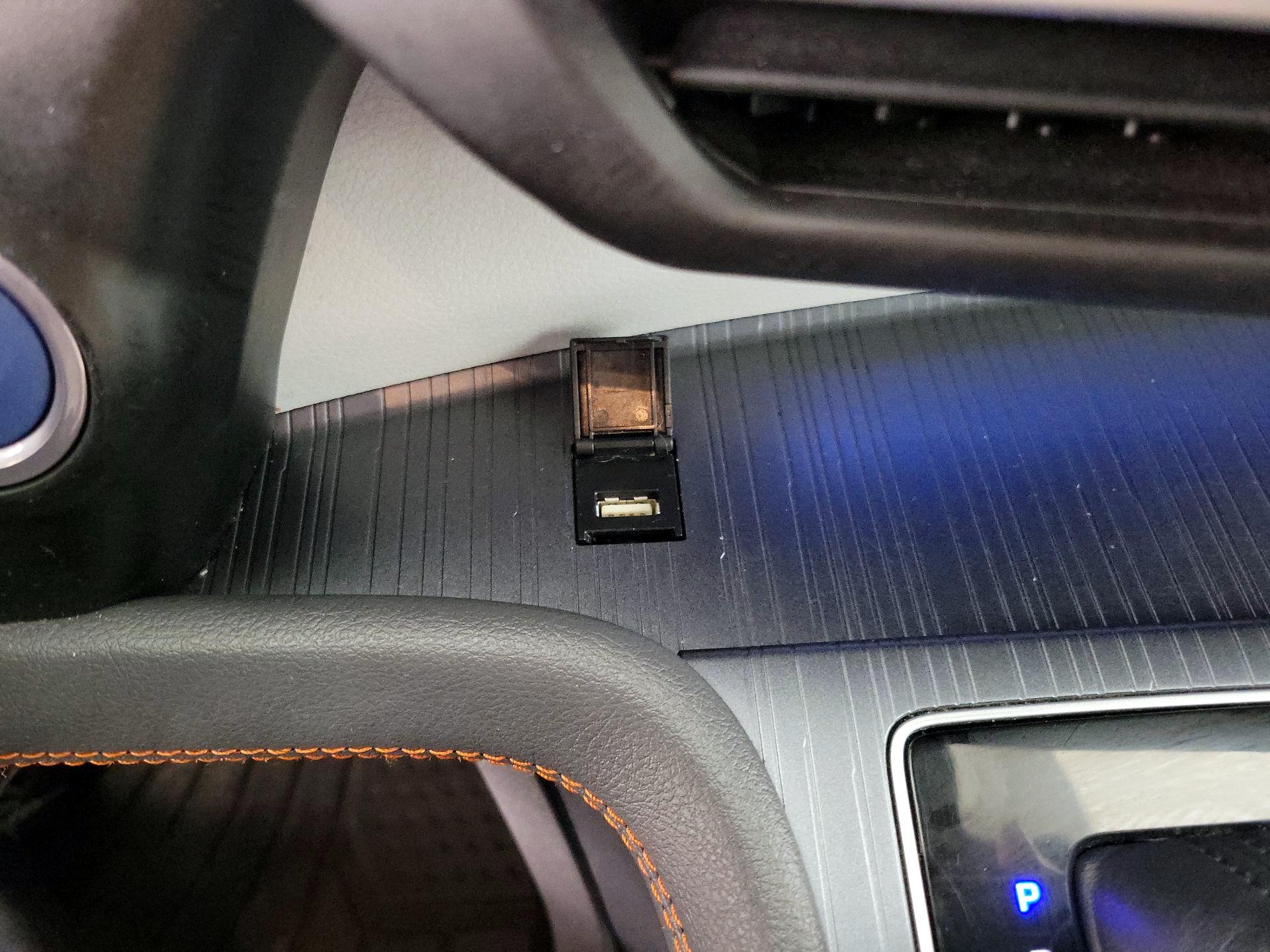 Thumbnail: 2021 Toyota Sienna - 19