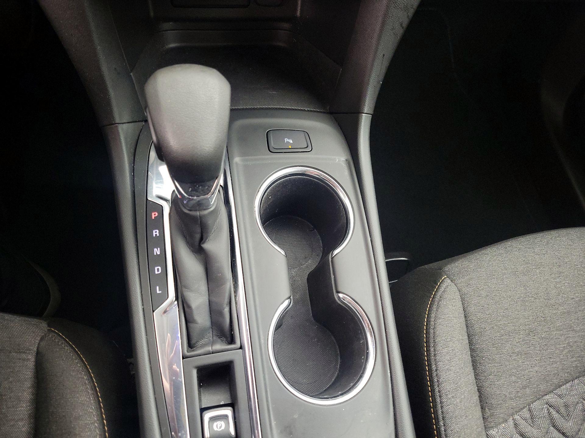 Thumbnail: 2022 Chevrolet Equinox - 17