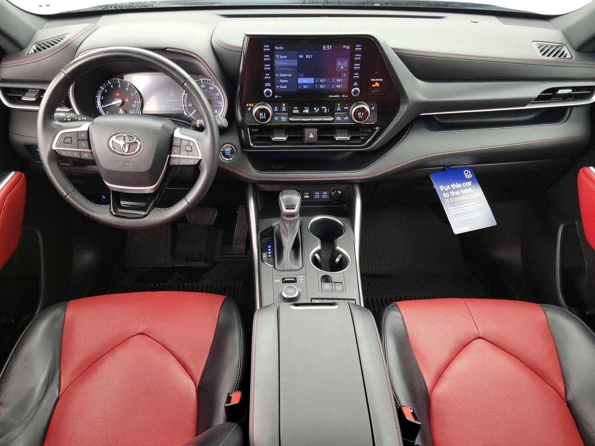 Thumbnail: 2022 Toyota Highlander - 9