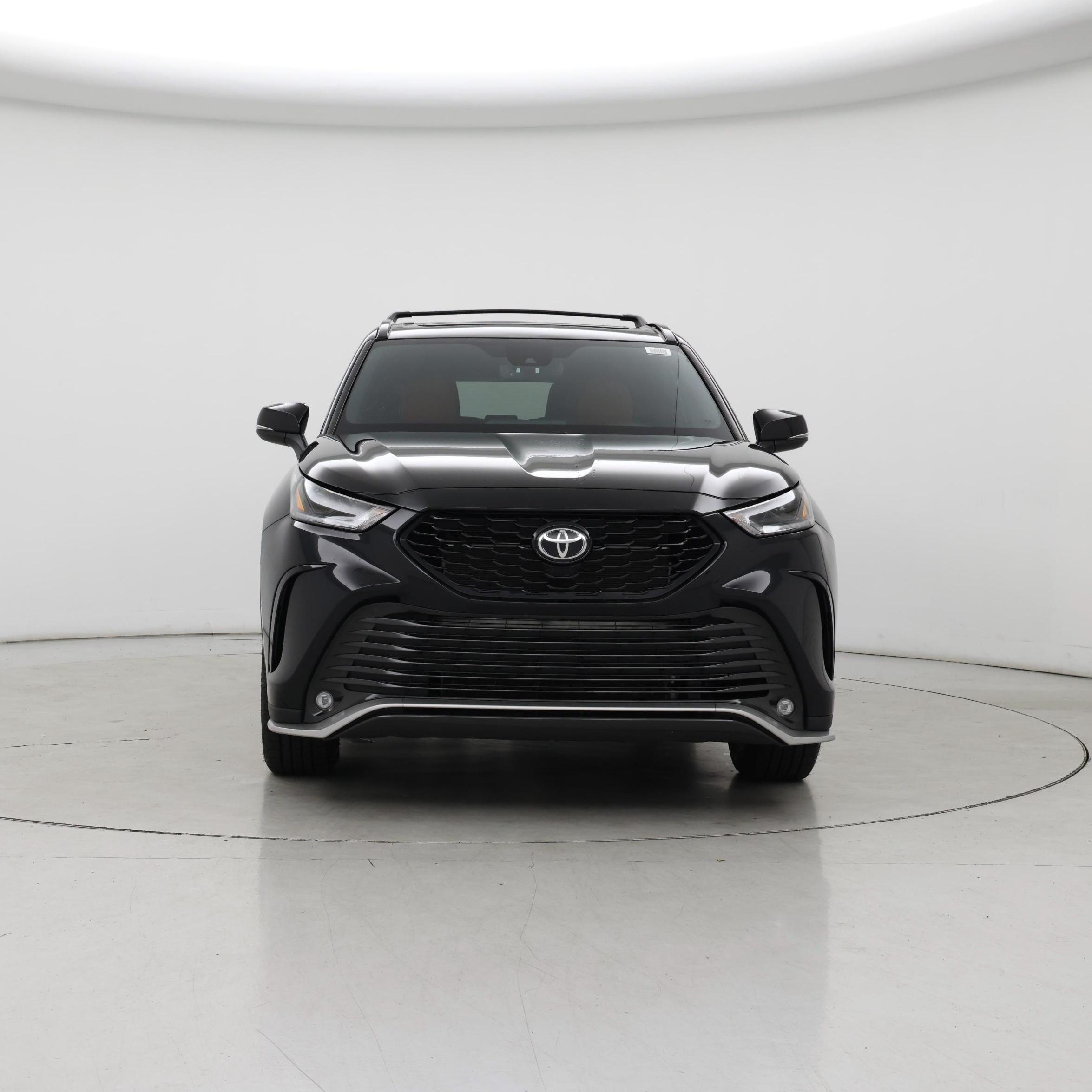 Thumbnail: 2022 Toyota Highlander - 5