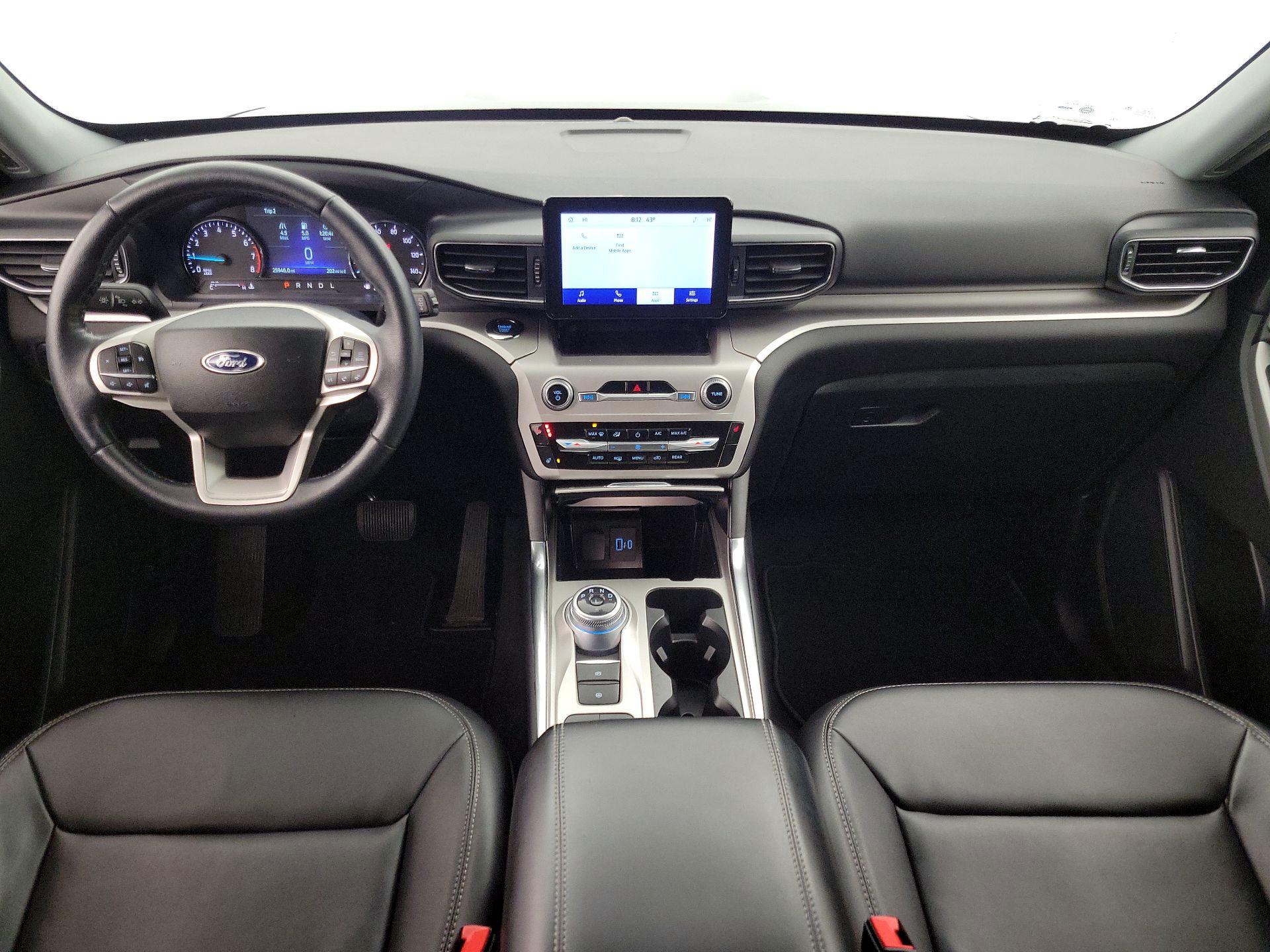 Thumbnail: 2022 Ford Explorer - 9