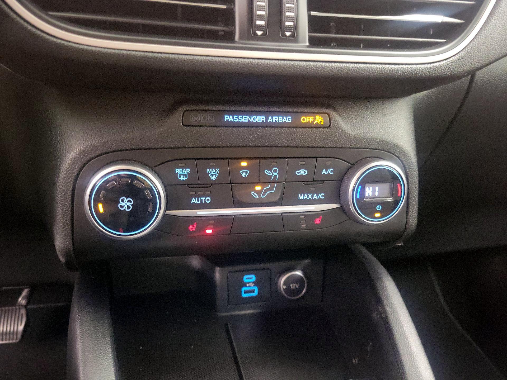 Thumbnail: 2020 Ford Escape - 17