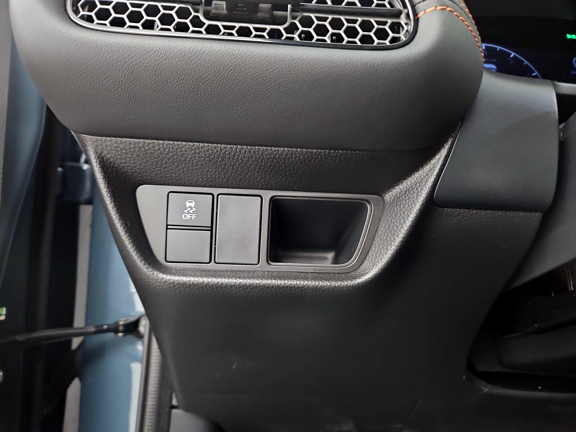 Thumbnail: 2025 Honda HR-V - 13