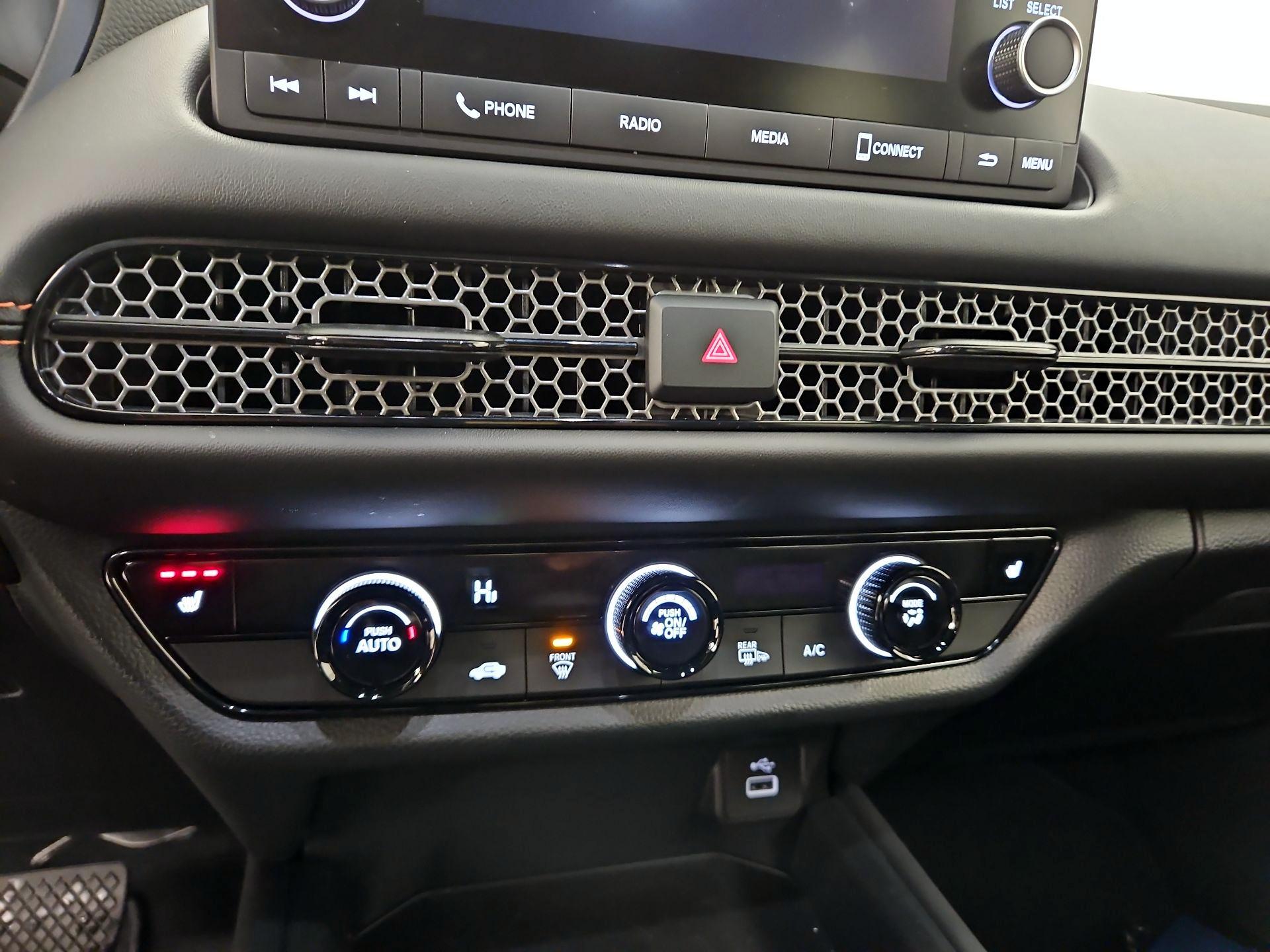 Thumbnail: 2025 Honda HR-V - 16