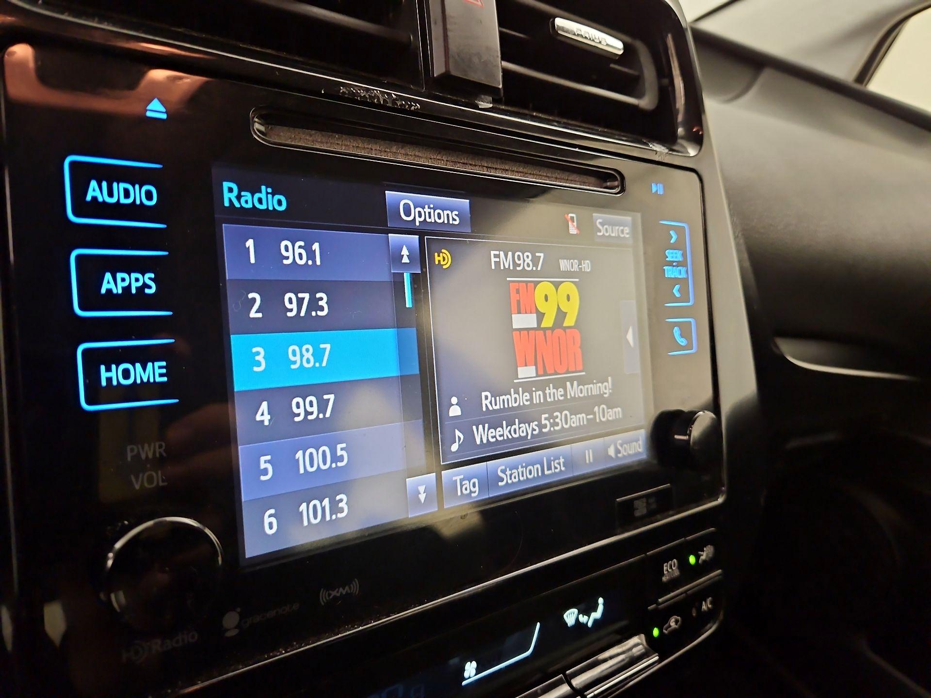 Thumbnail: 2019 Toyota Prius Prime - 16