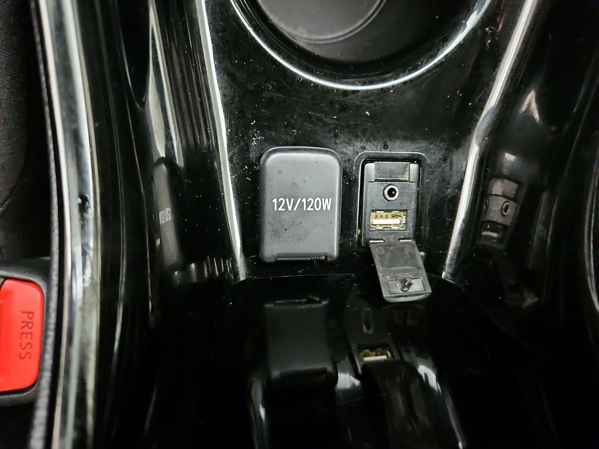 Thumbnail: 2019 Toyota Prius Prime - 19