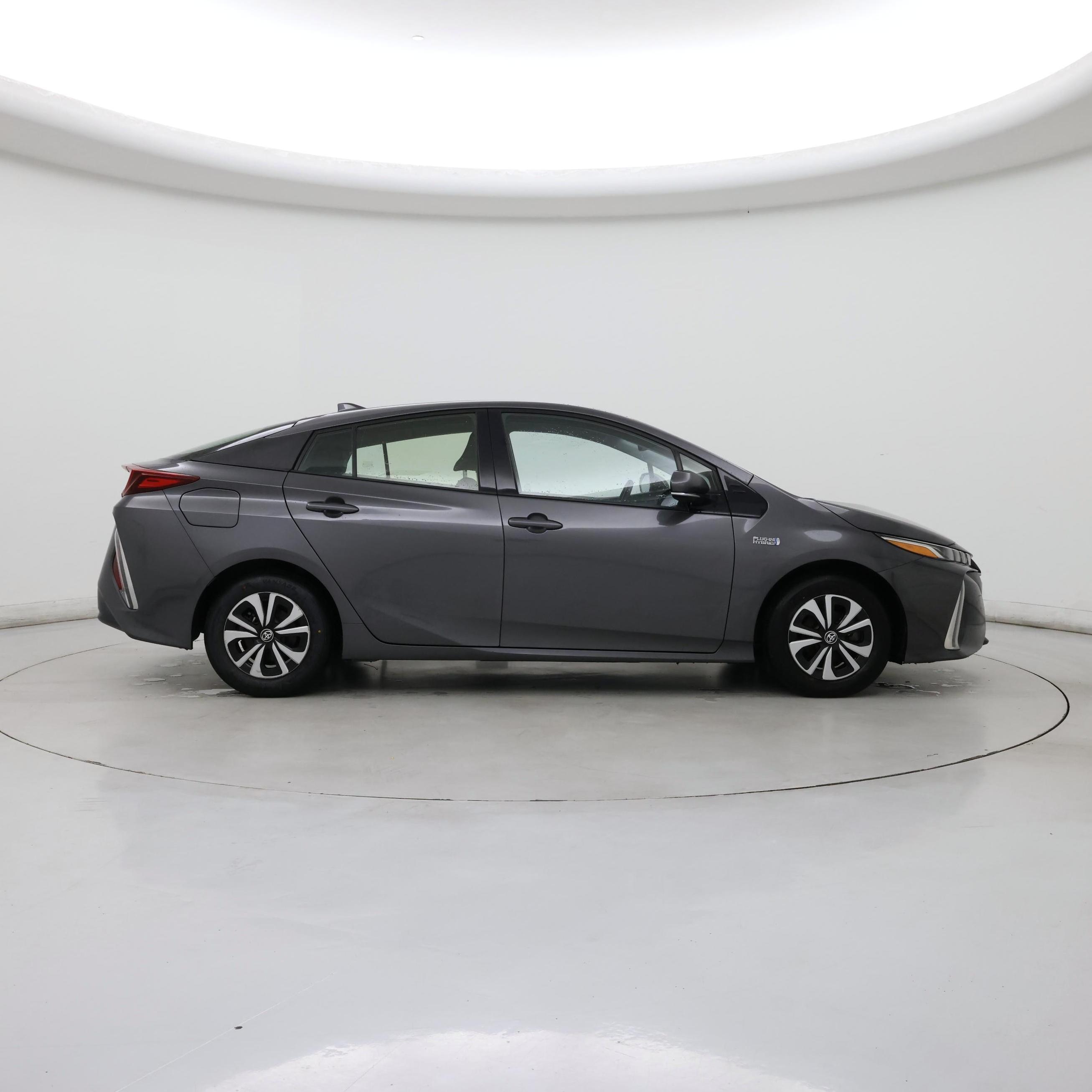 Thumbnail: 2019 Toyota Prius Prime - 7
