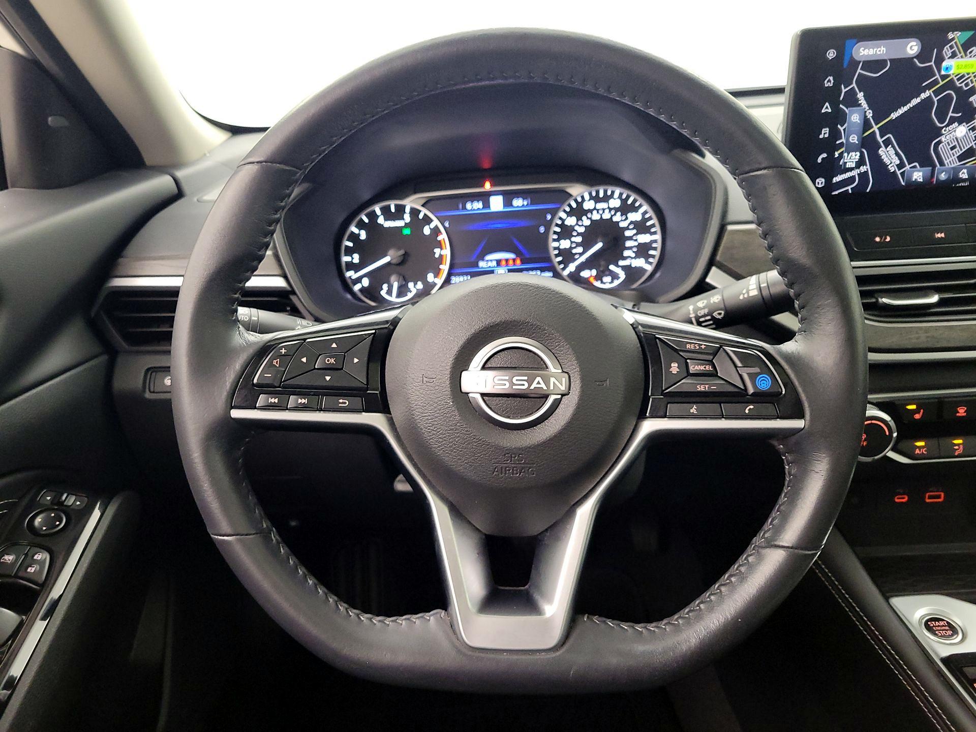 Thumbnail: 2023 Nissan Altima - 10