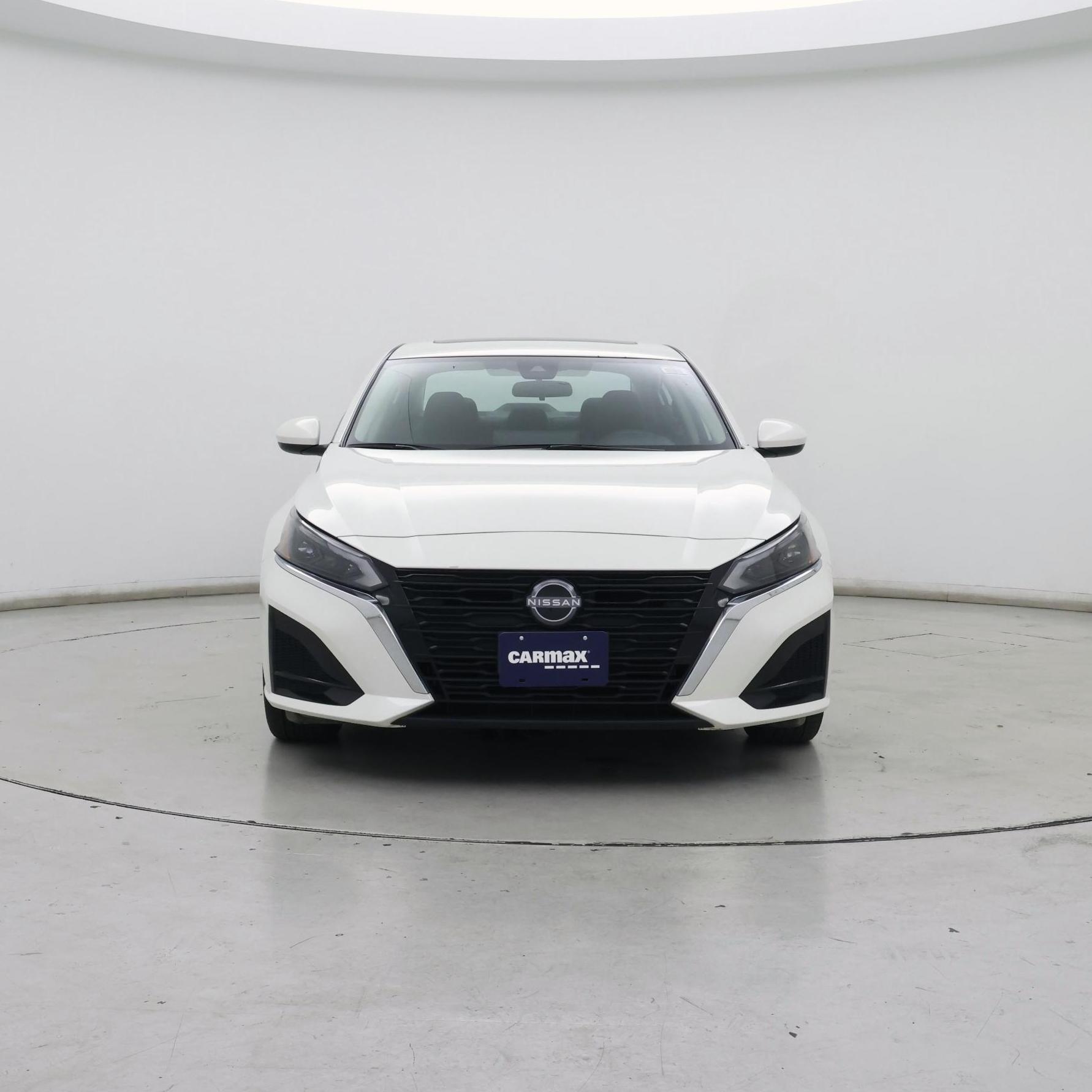 Thumbnail: 2023 Nissan Altima - 5