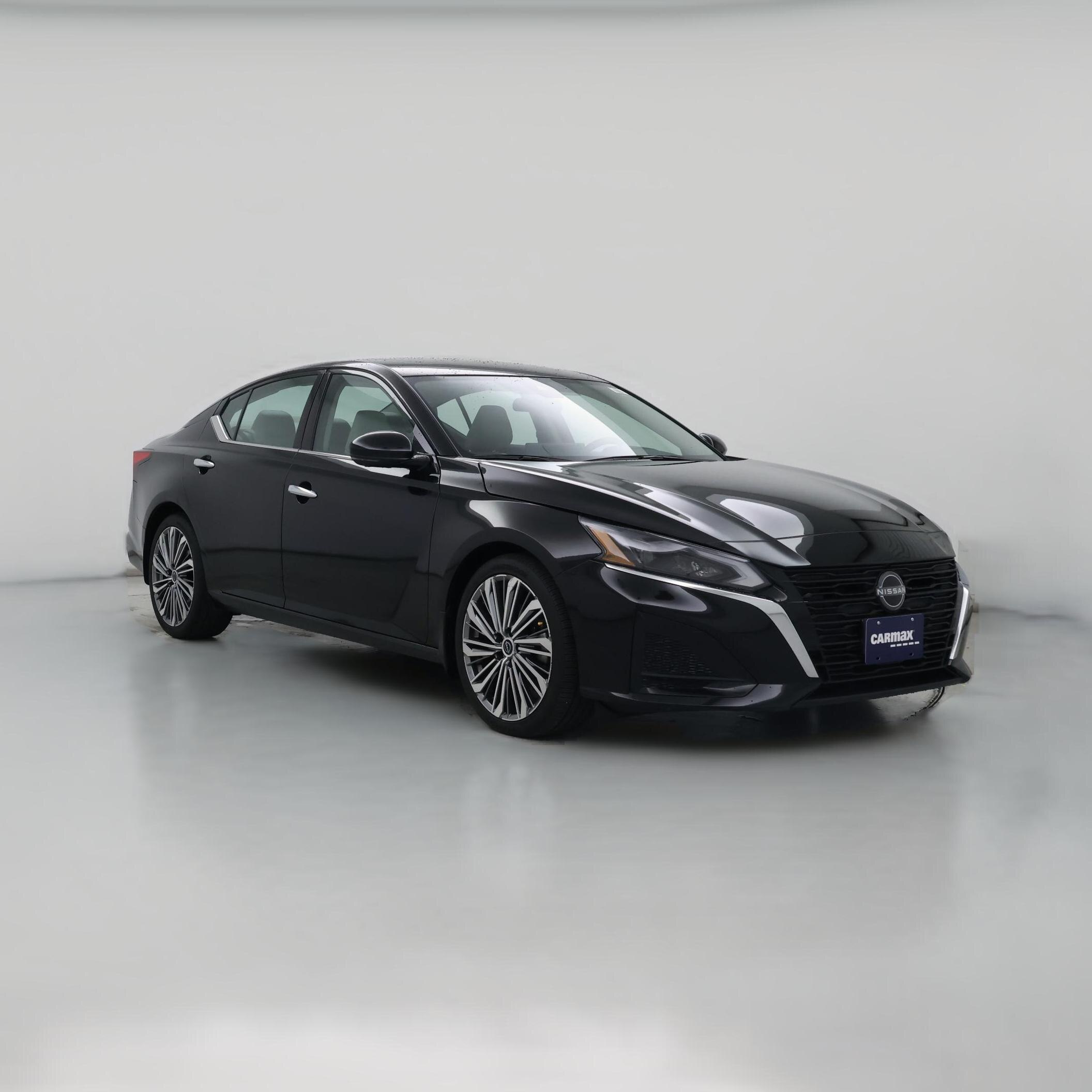 Thumbnail: 2023 Nissan Altima - 1