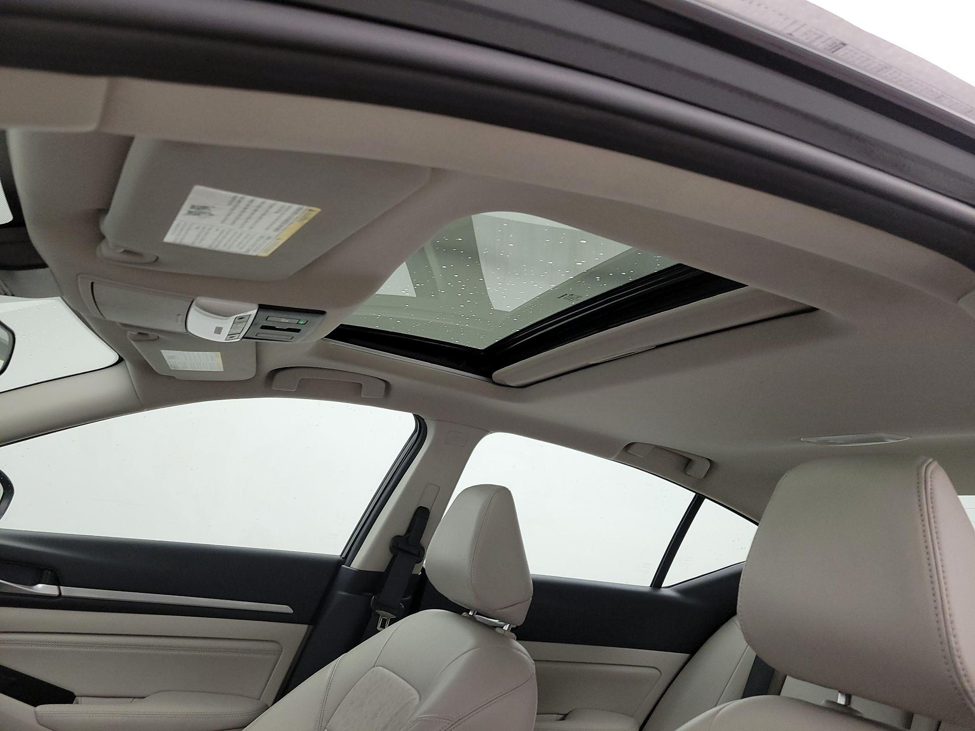 Thumbnail: 2023 Nissan Altima - 19