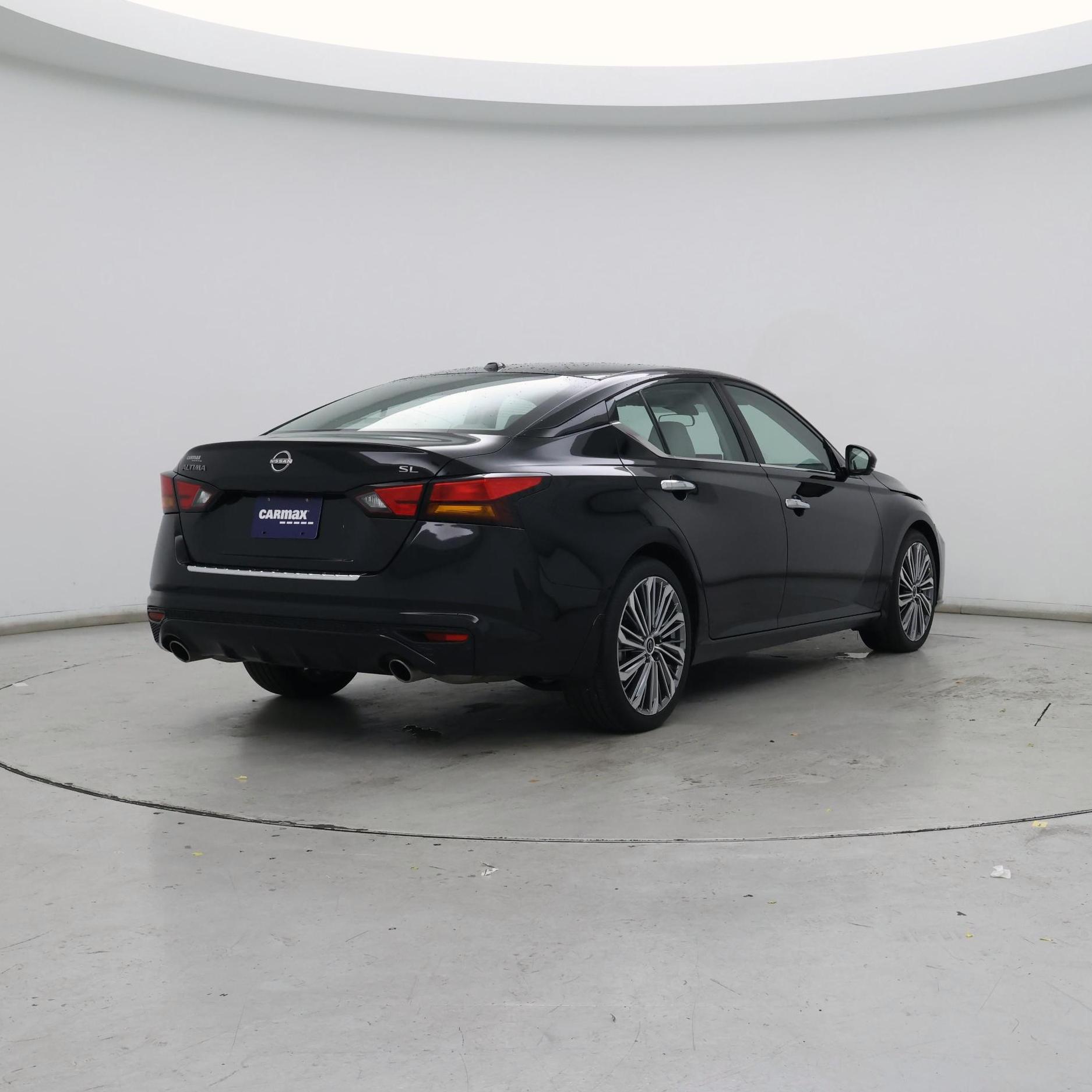 Thumbnail: 2023 Nissan Altima - 8