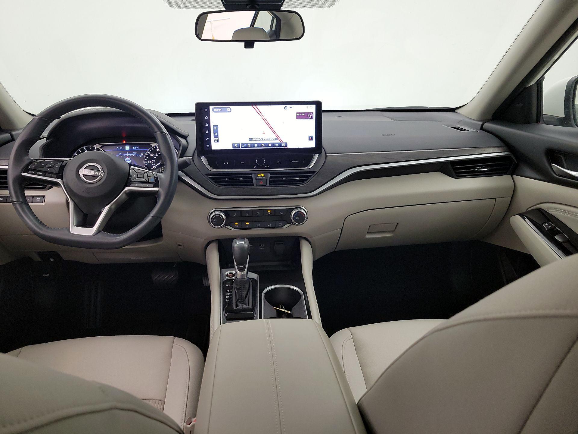 Thumbnail: 2023 Nissan Altima - 9