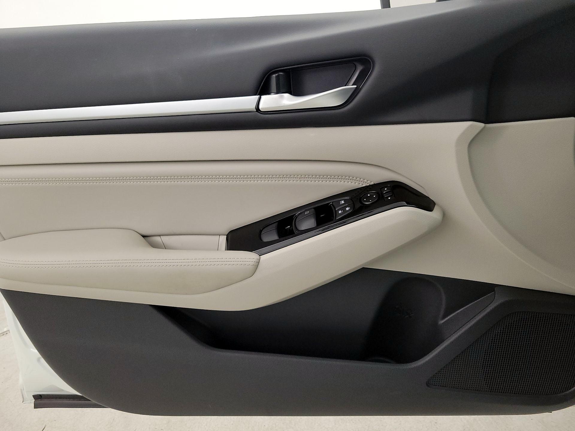 Thumbnail: 2023 Nissan Altima - 12