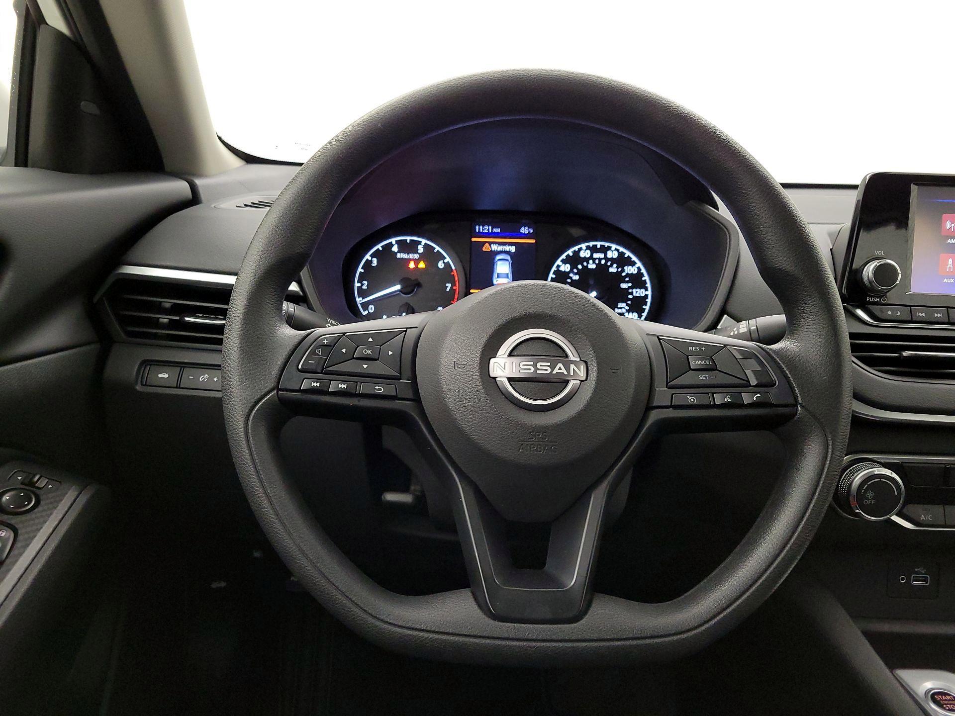 Thumbnail: 2023 Nissan Altima - 10