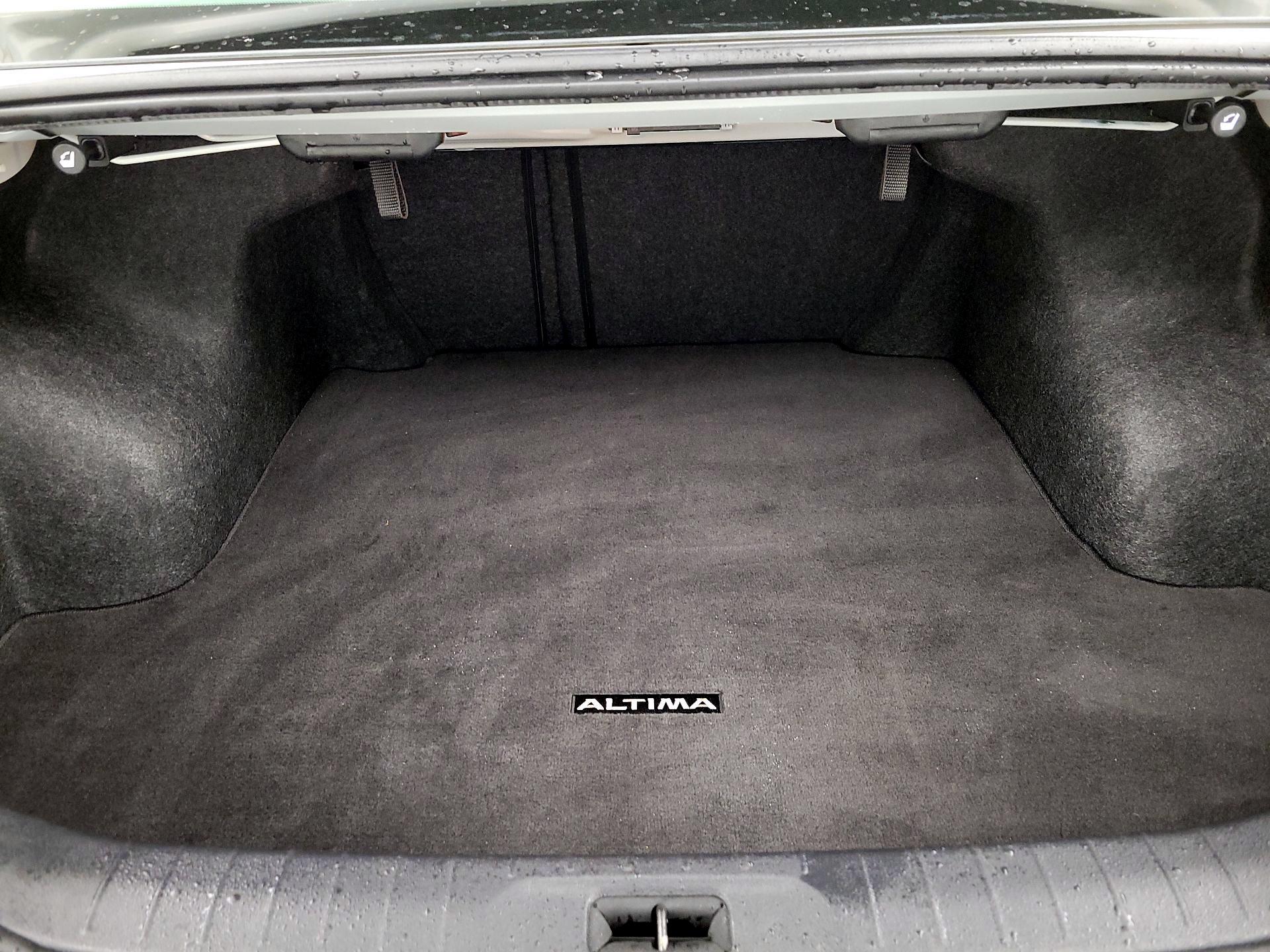 Thumbnail: 2023 Nissan Altima - 20