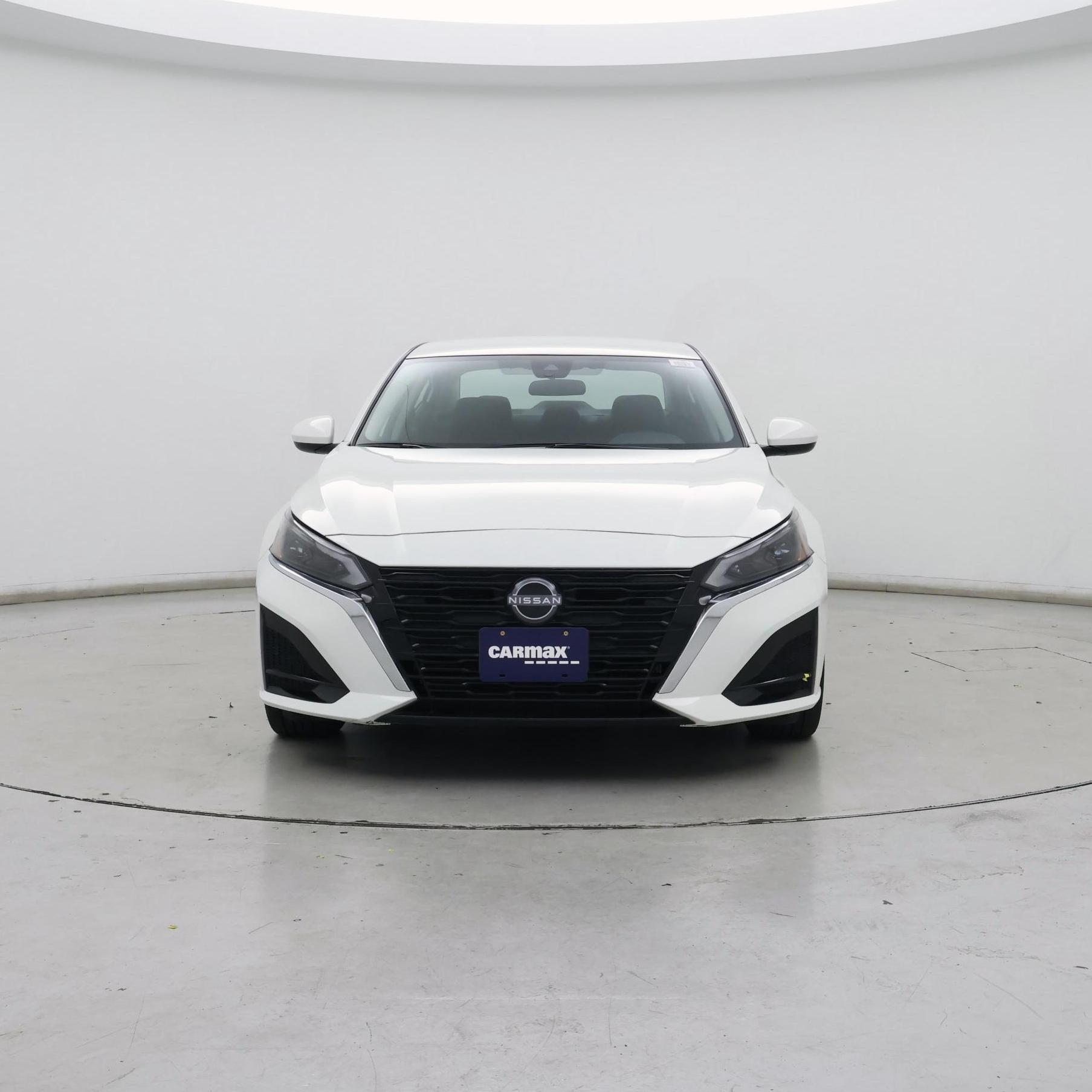 Thumbnail: 2023 Nissan Altima - 5