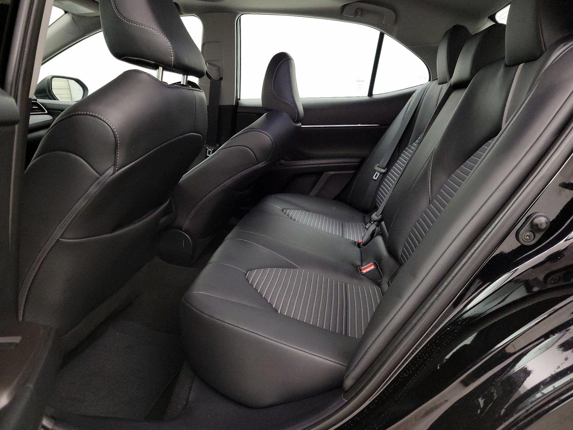 Thumbnail: 2023 Toyota Camry - 19