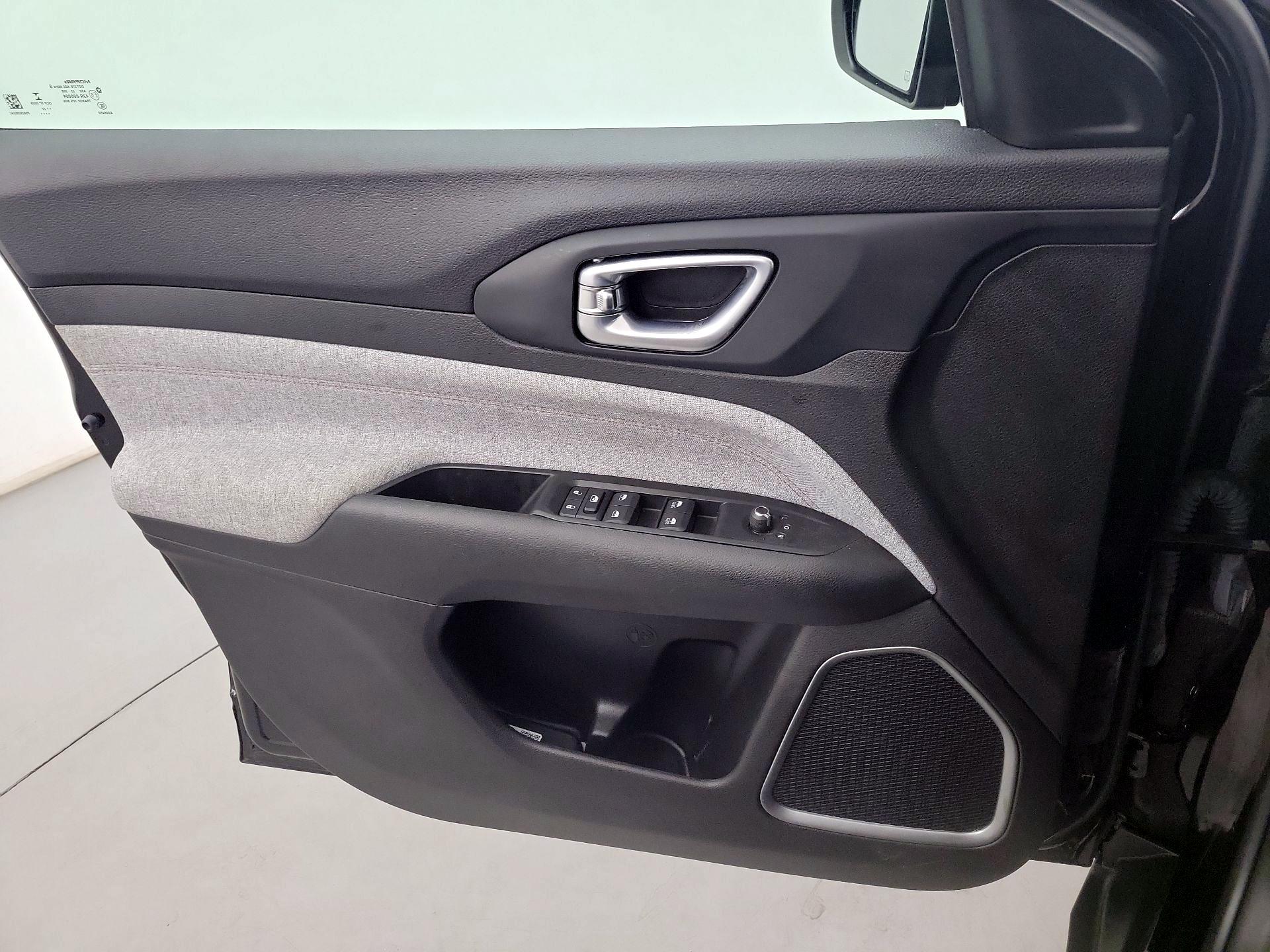 Thumbnail: 2022 Jeep Compass - 10