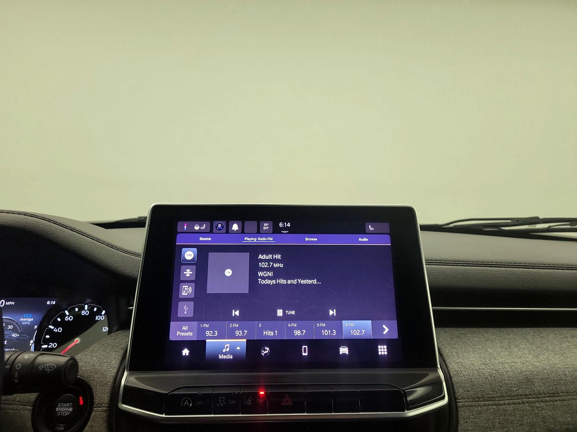 Thumbnail: 2022 Jeep Compass - 13