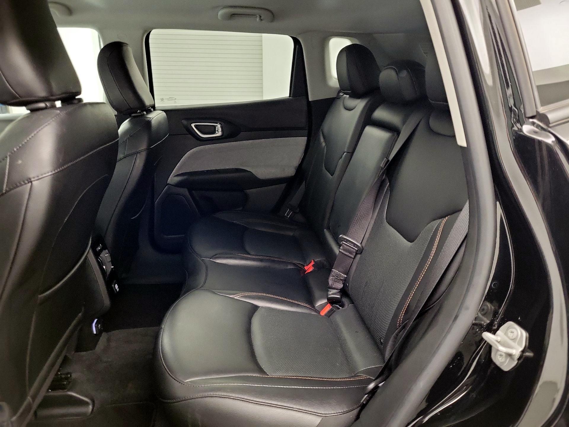 Thumbnail: 2022 Jeep Compass - 17