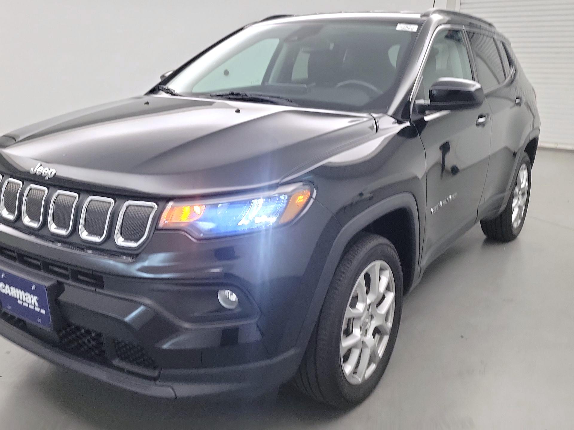 Thumbnail: 2022 Jeep Compass - 3
