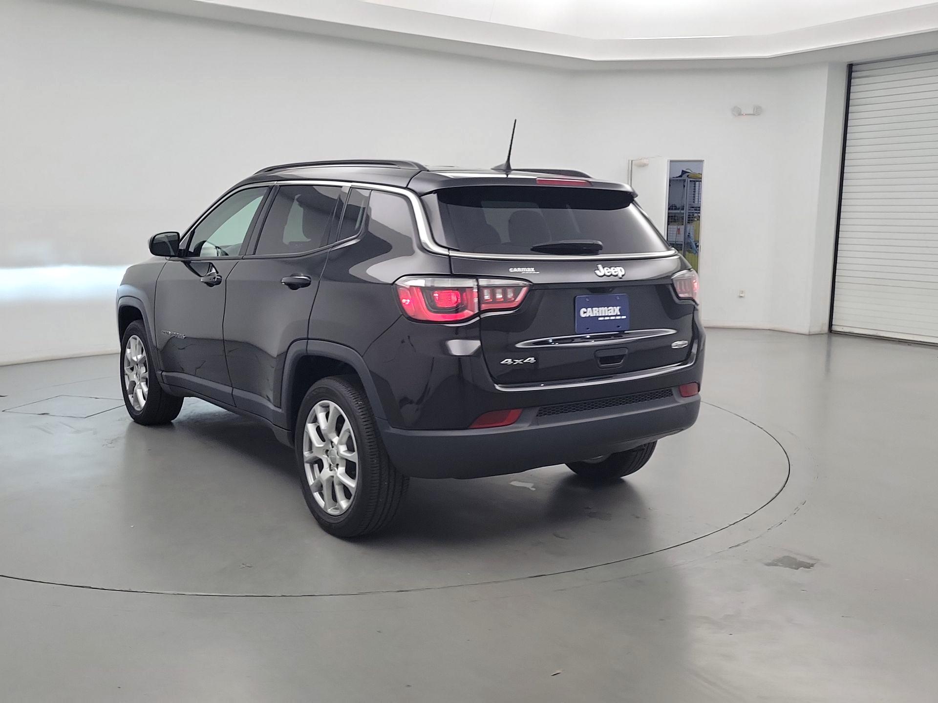 Thumbnail: 2022 Jeep Compass - 7