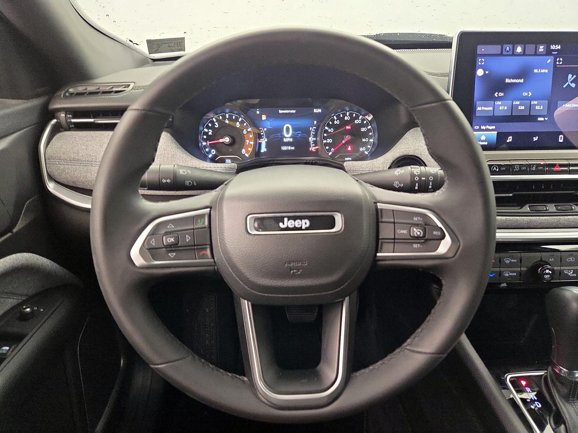 Thumbnail: 2023 Jeep Compass - 10