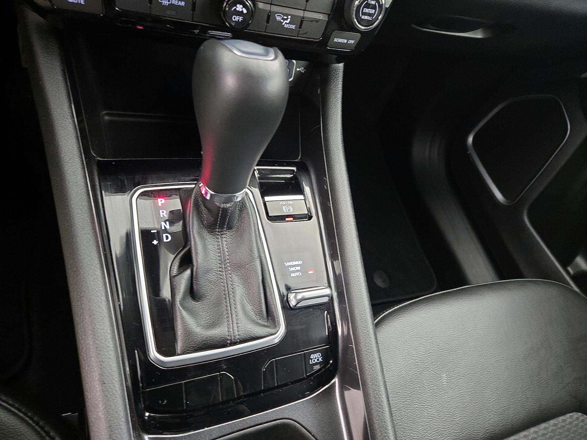 Thumbnail: 2023 Jeep Compass - 17