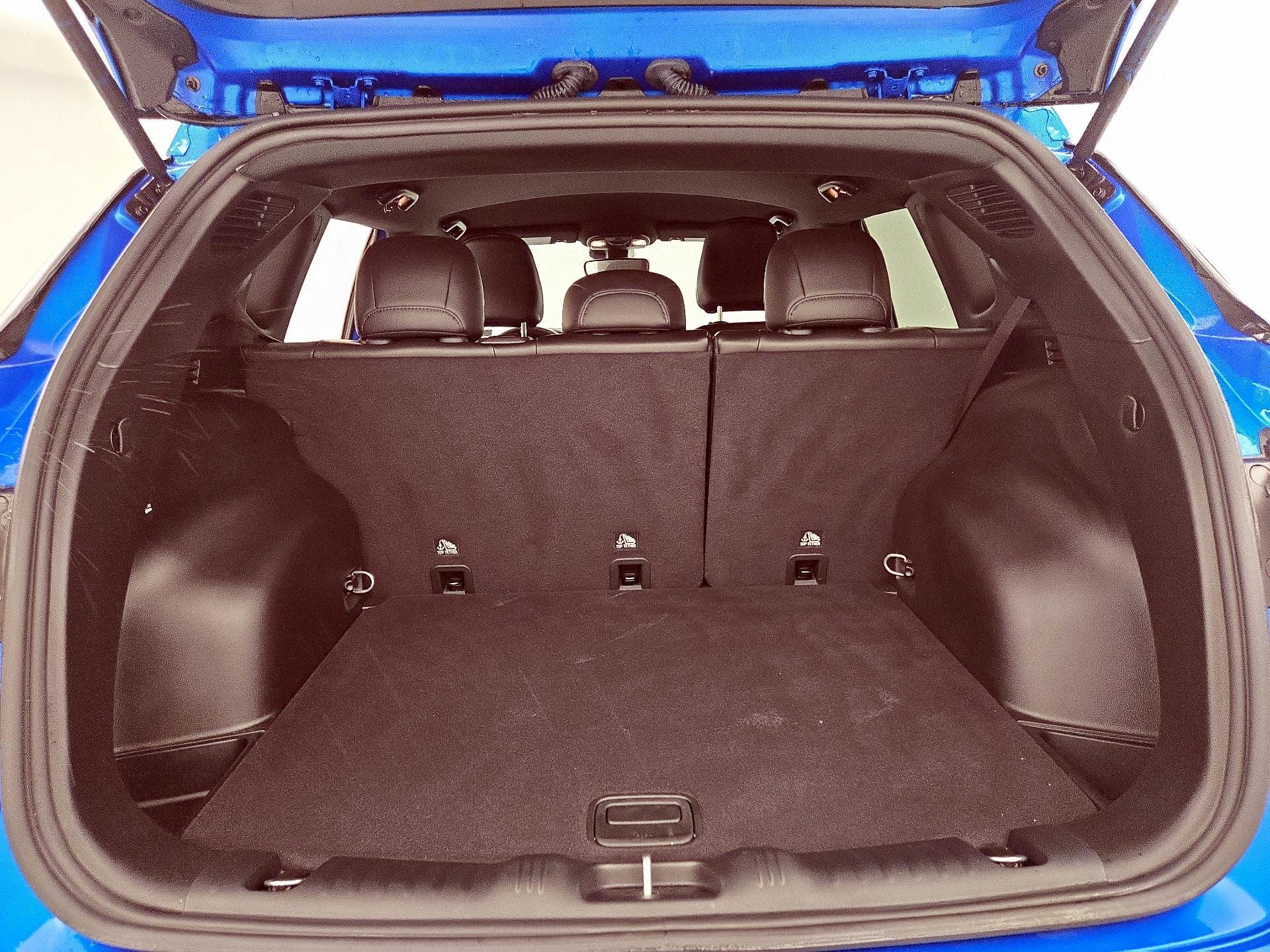 Thumbnail: 2023 Jeep Compass - 20