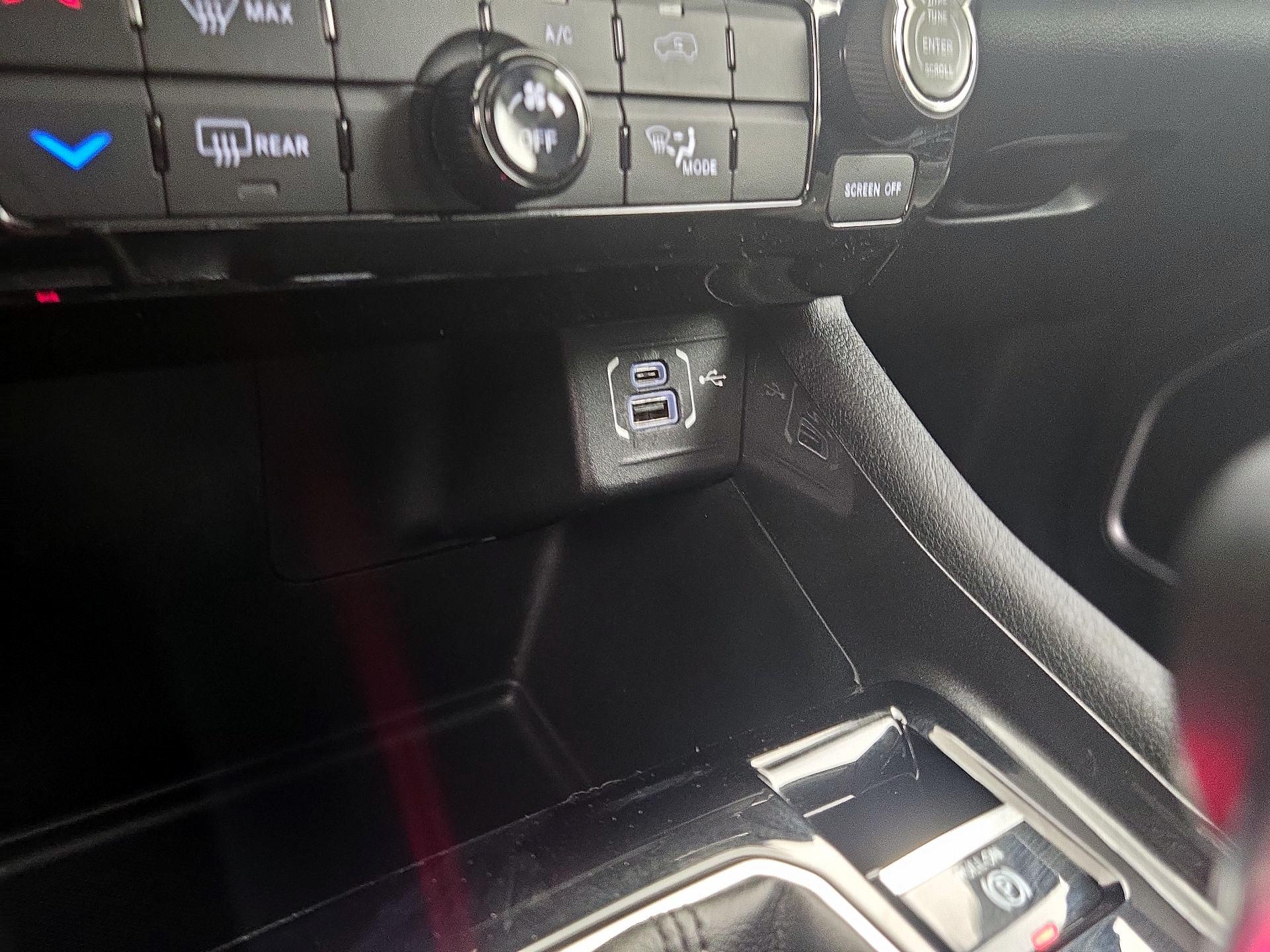 Thumbnail: 2022 Jeep Compass - 18