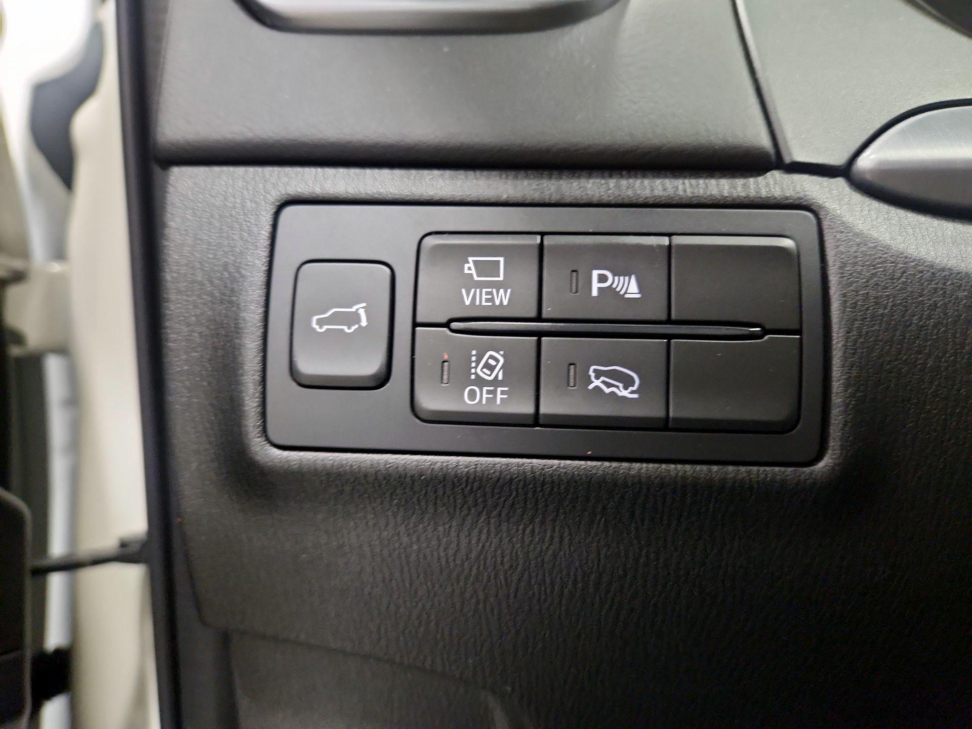 Thumbnail: 2022 Mazda CX-9 - 13