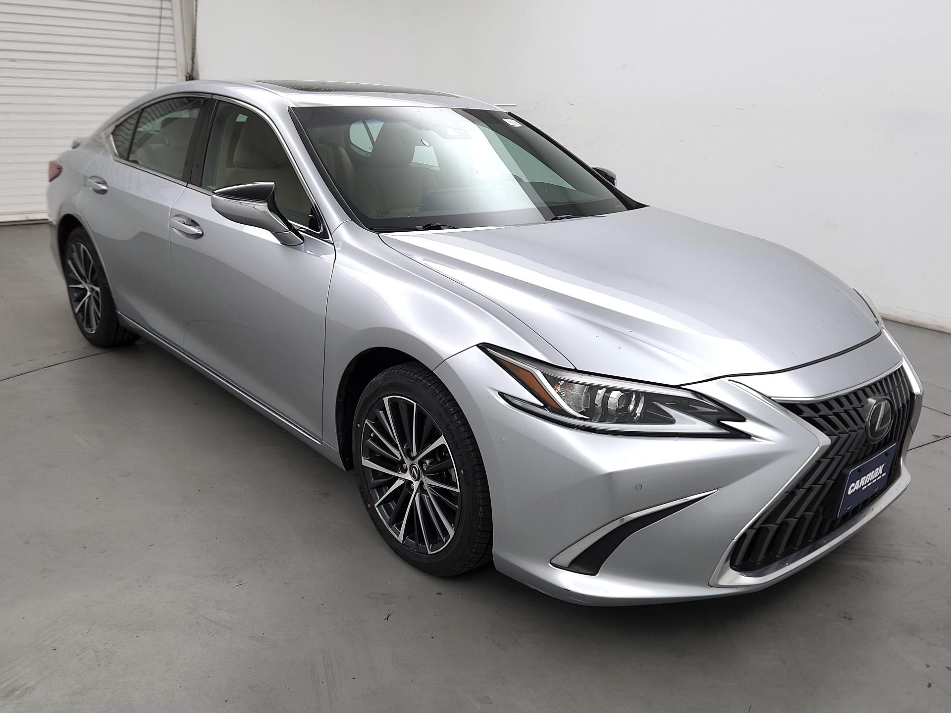 Thumbnail: 2022 Lexus ES - 1