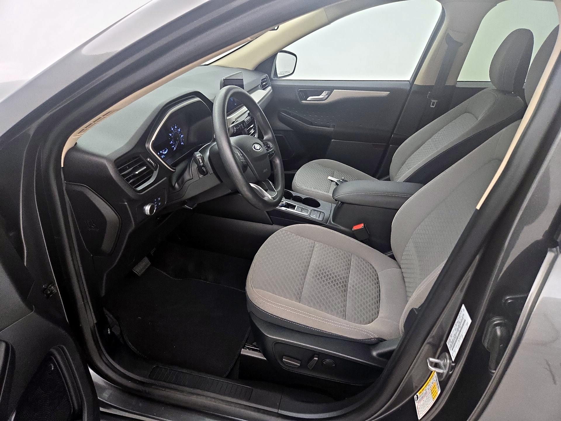 Thumbnail: 2020 Ford Escape - 11