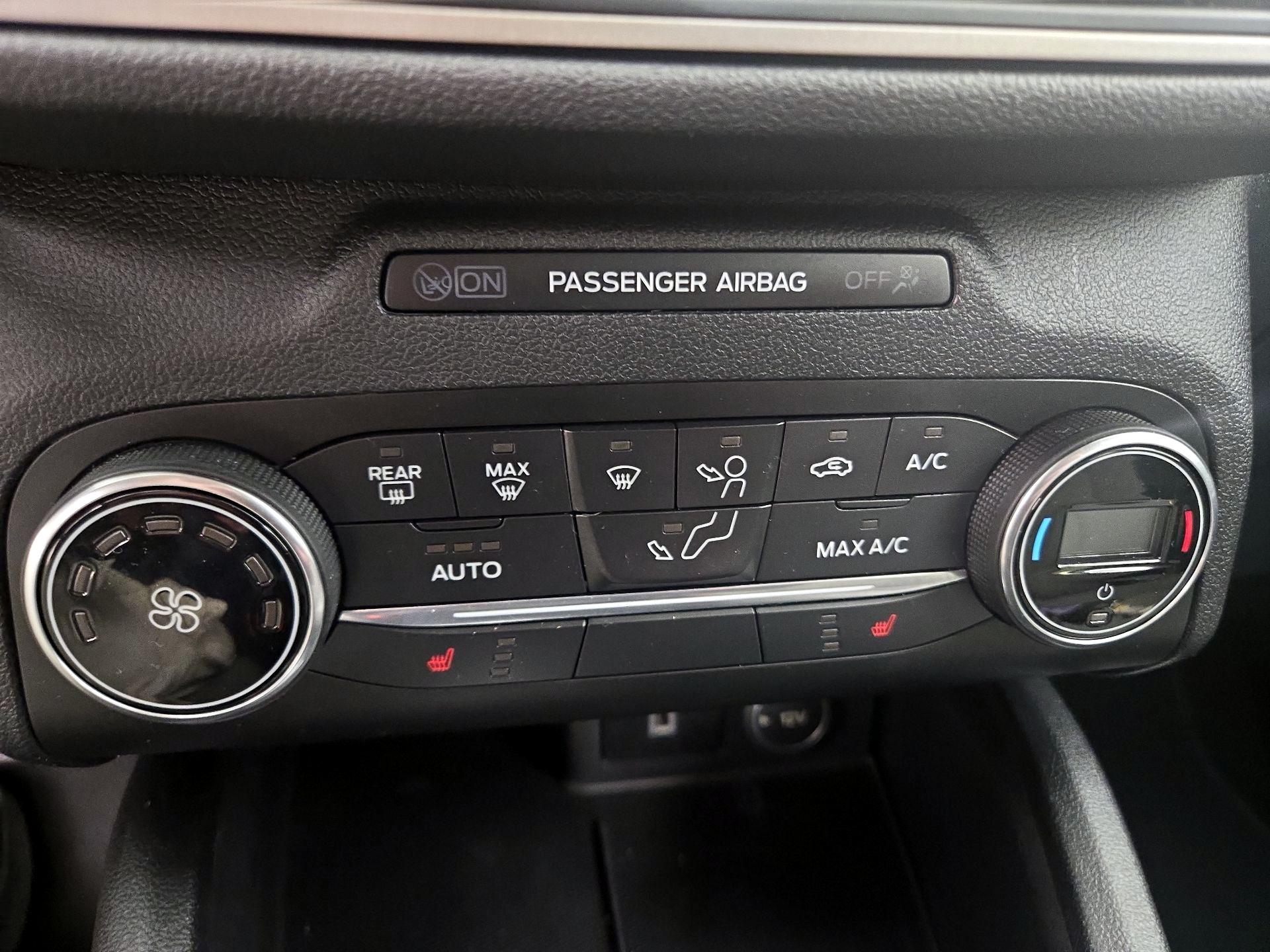 Thumbnail: 2020 Ford Escape - 17