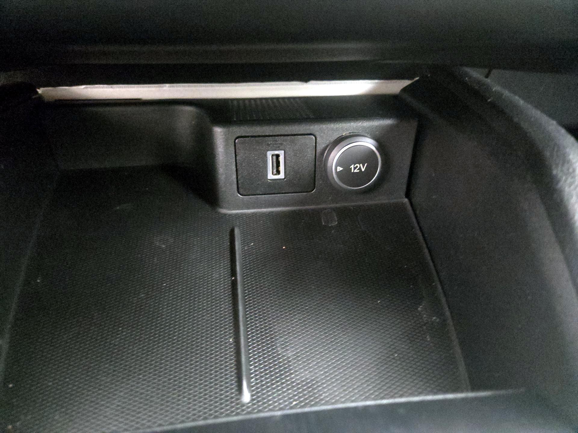 Thumbnail: 2020 Ford Escape - 19