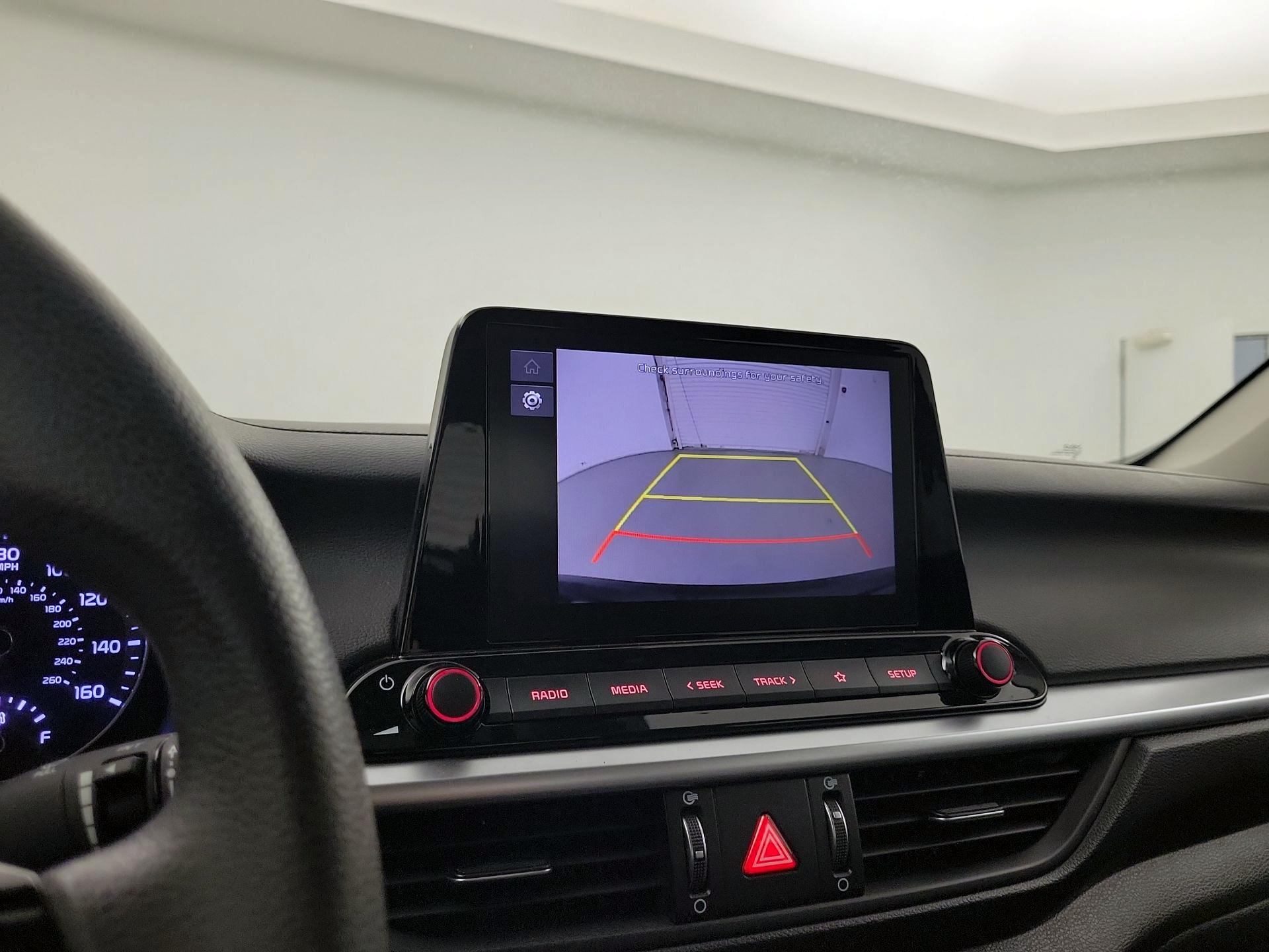 Thumbnail: 2022 Kia Forte - 12