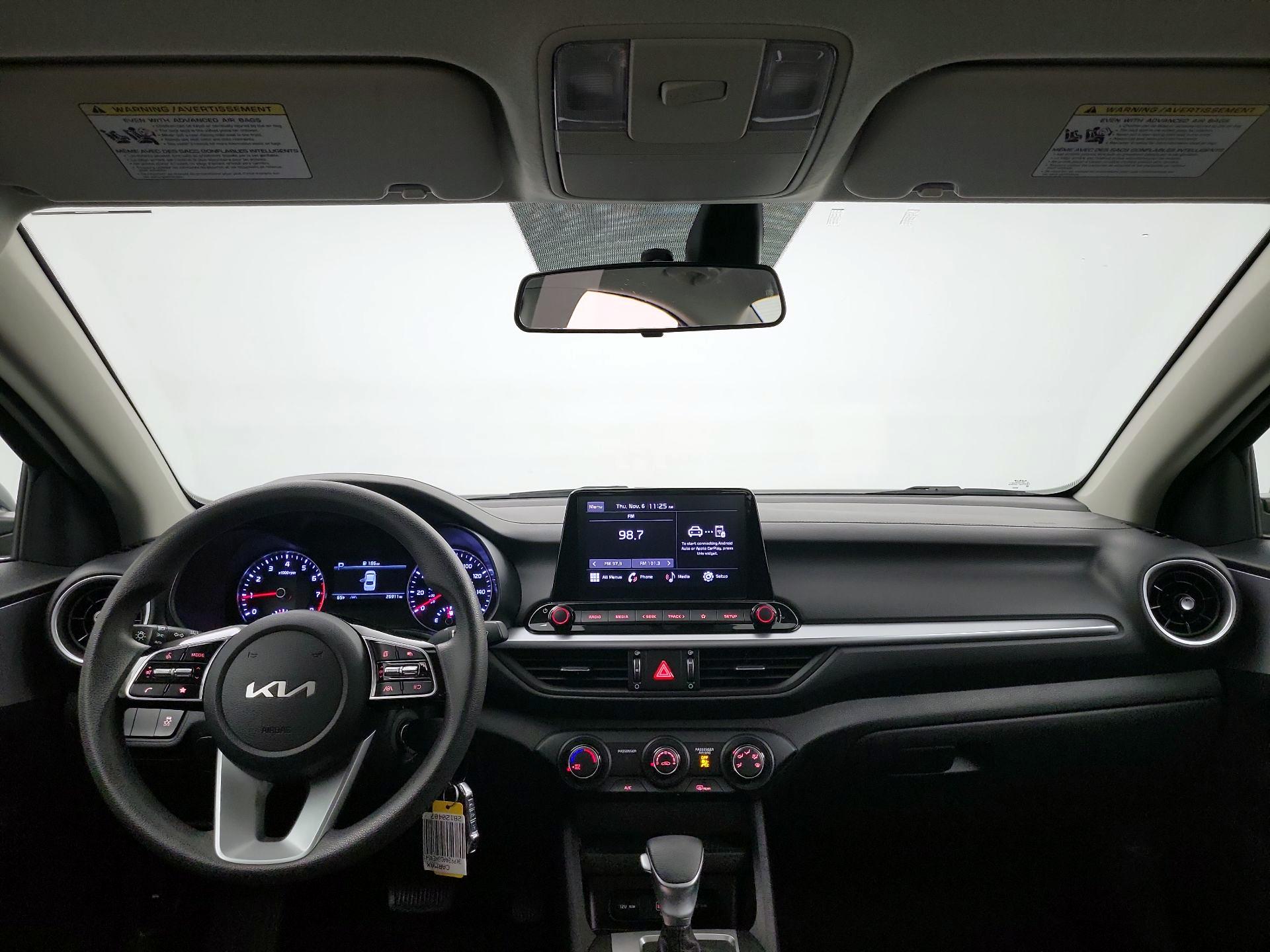 Thumbnail: 2022 Kia Forte - 8