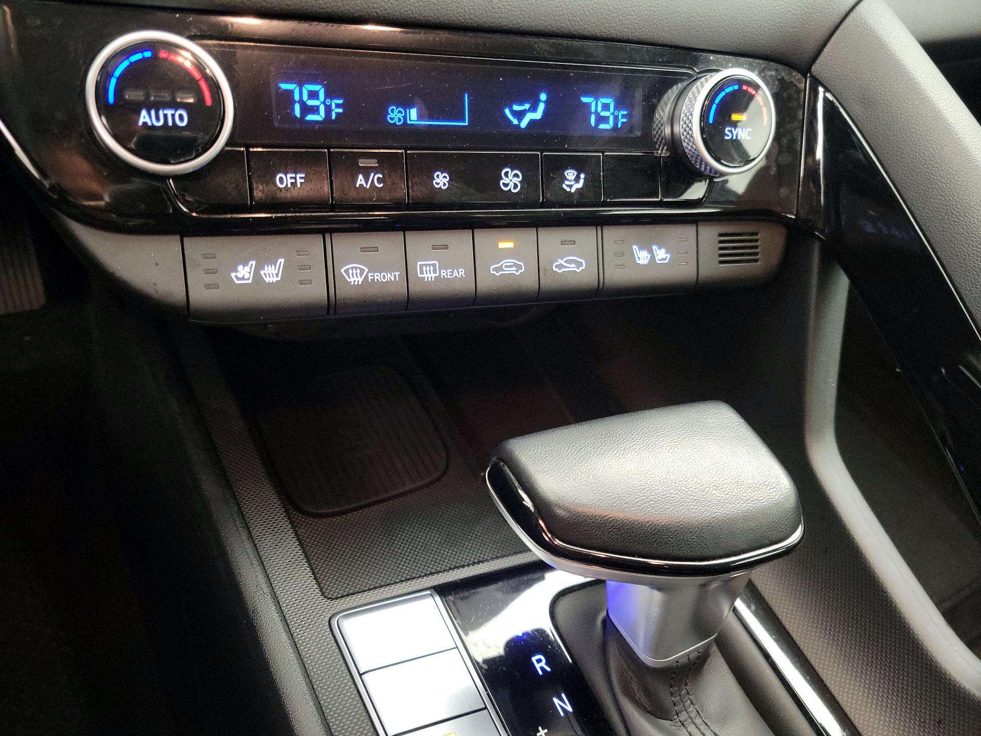 Thumbnail: 2024 Hyundai Elantra - 16