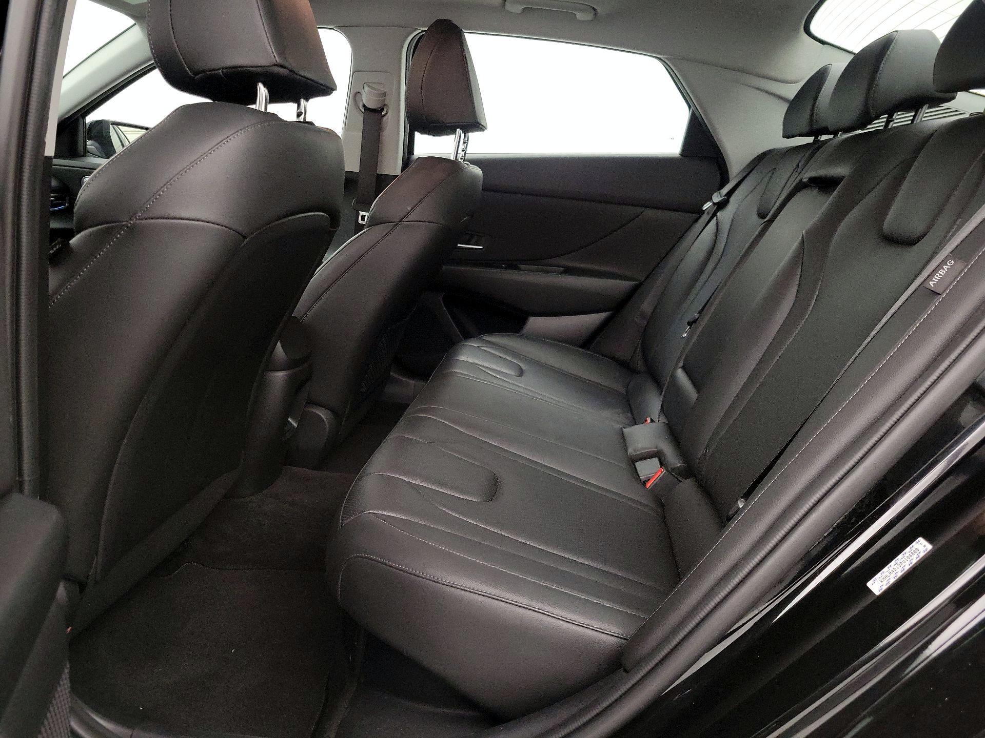 Thumbnail: 2024 Hyundai Elantra - 20