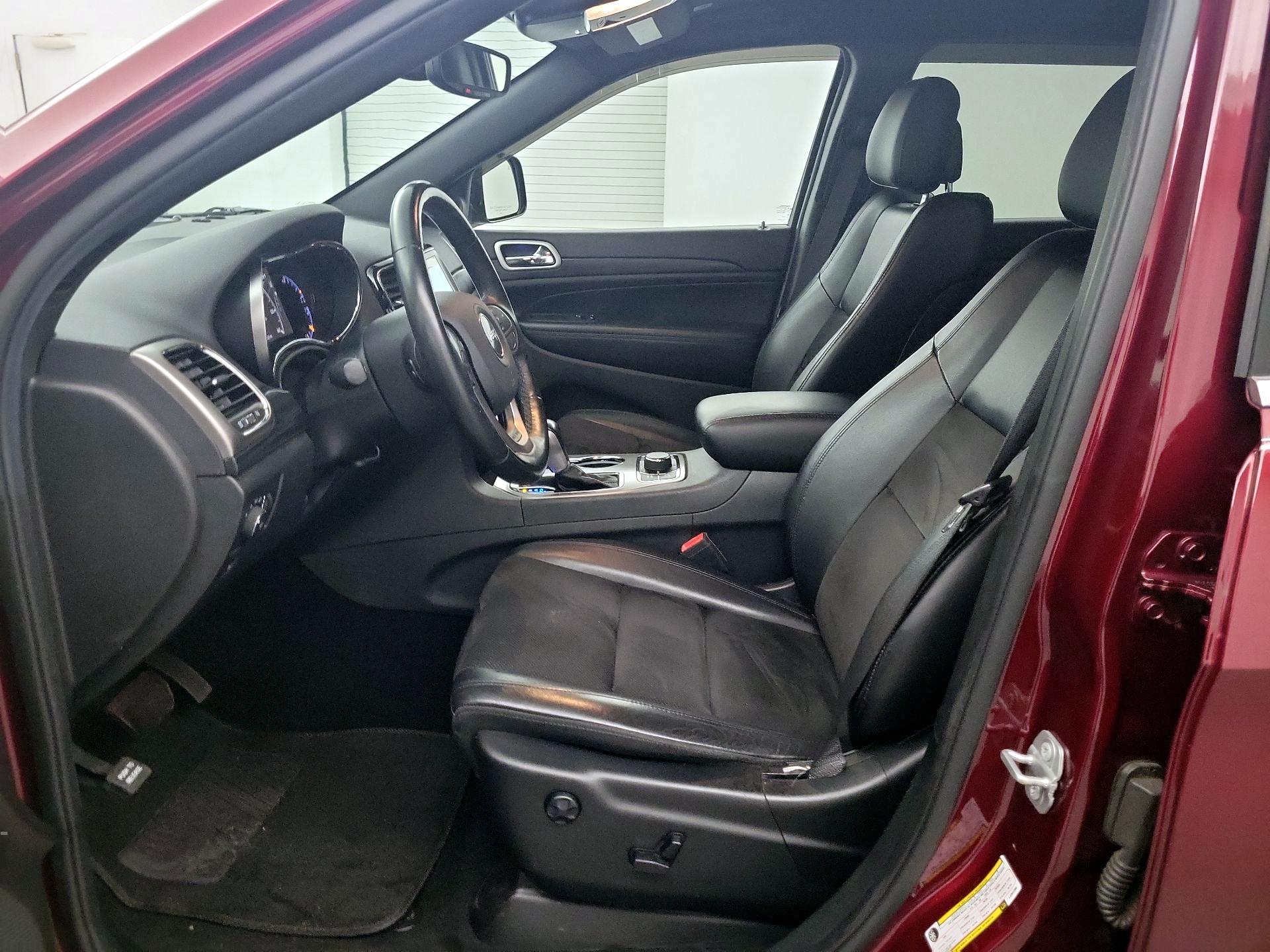 Thumbnail: 2020 Jeep Grand Cherokee - 9